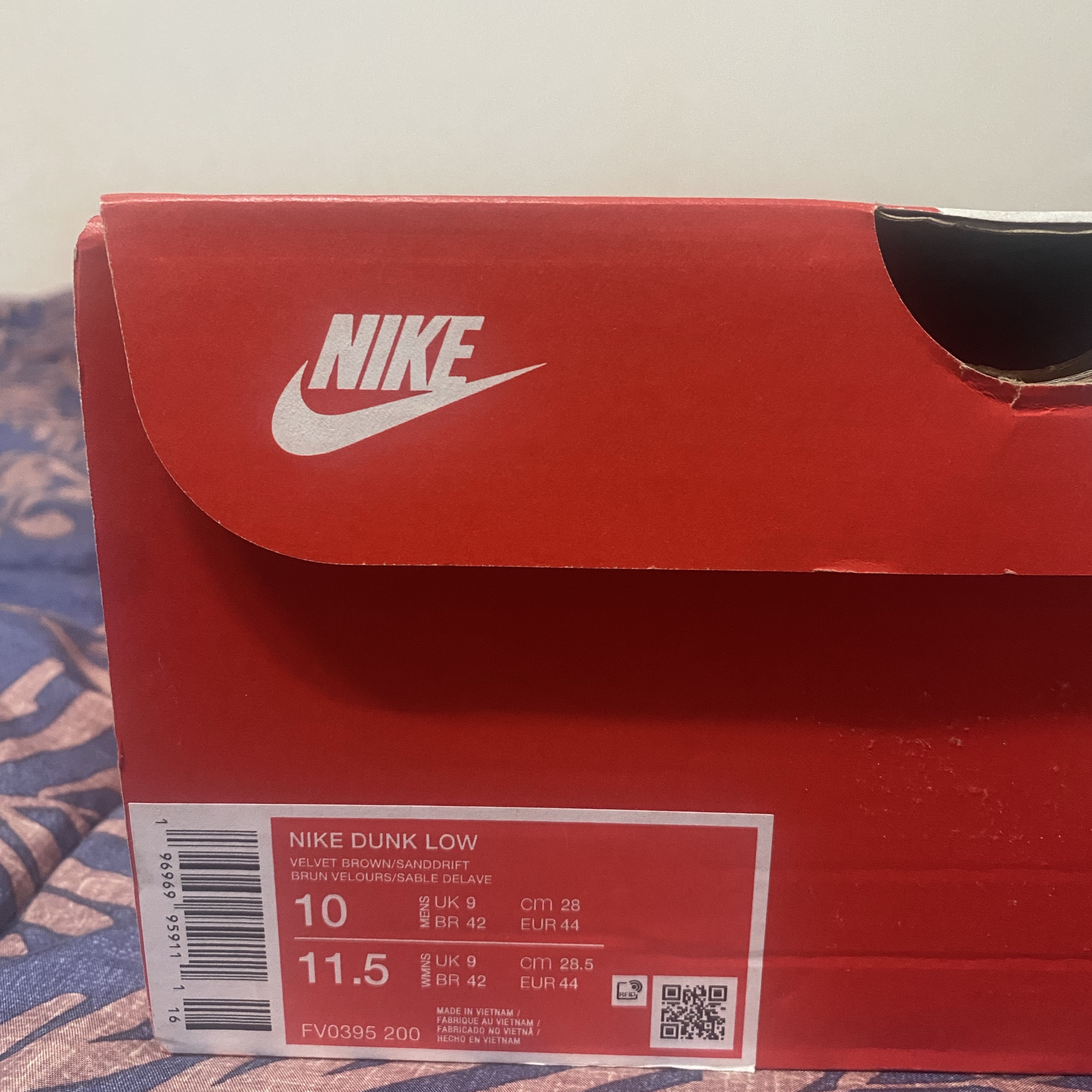 Nike Dunk Low Velvet Brown Sand Drift 착용 스타일 - 3