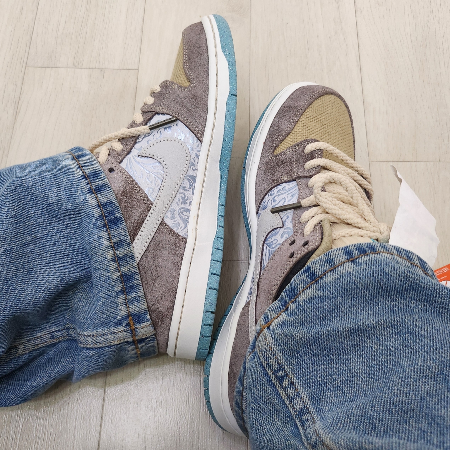 Nike SB Dunk Low Pro Big Money Saving 착용 스타일 - 4