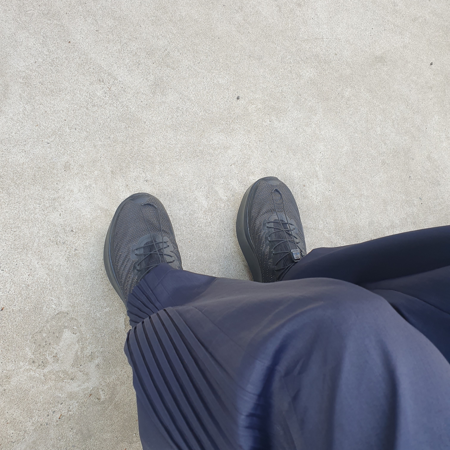 Salomon x Comme des Garcons Pulsar Platform Black 착용 스타일