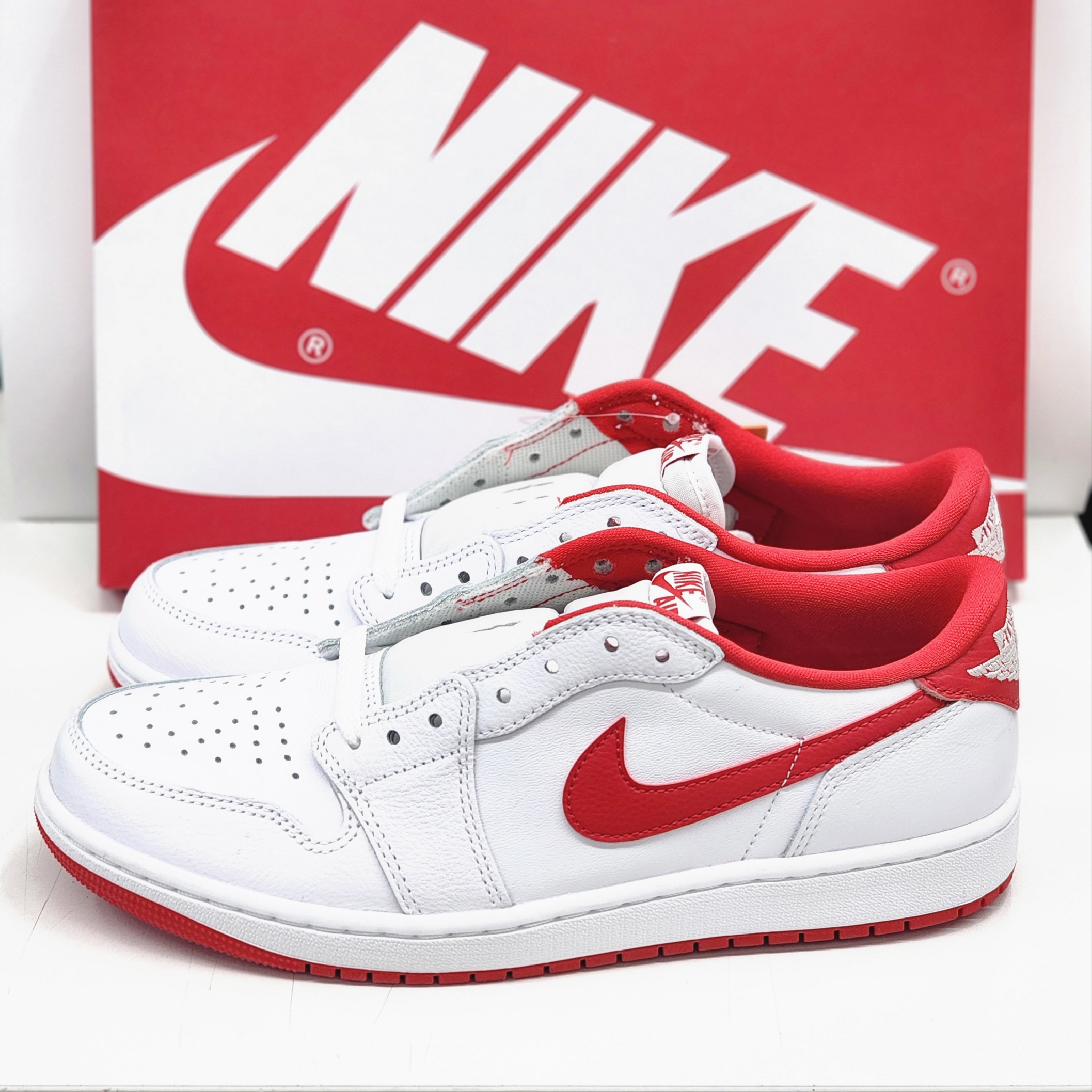 Jordan 1 Retro Low OG University Red 착용 스타일 - 2
