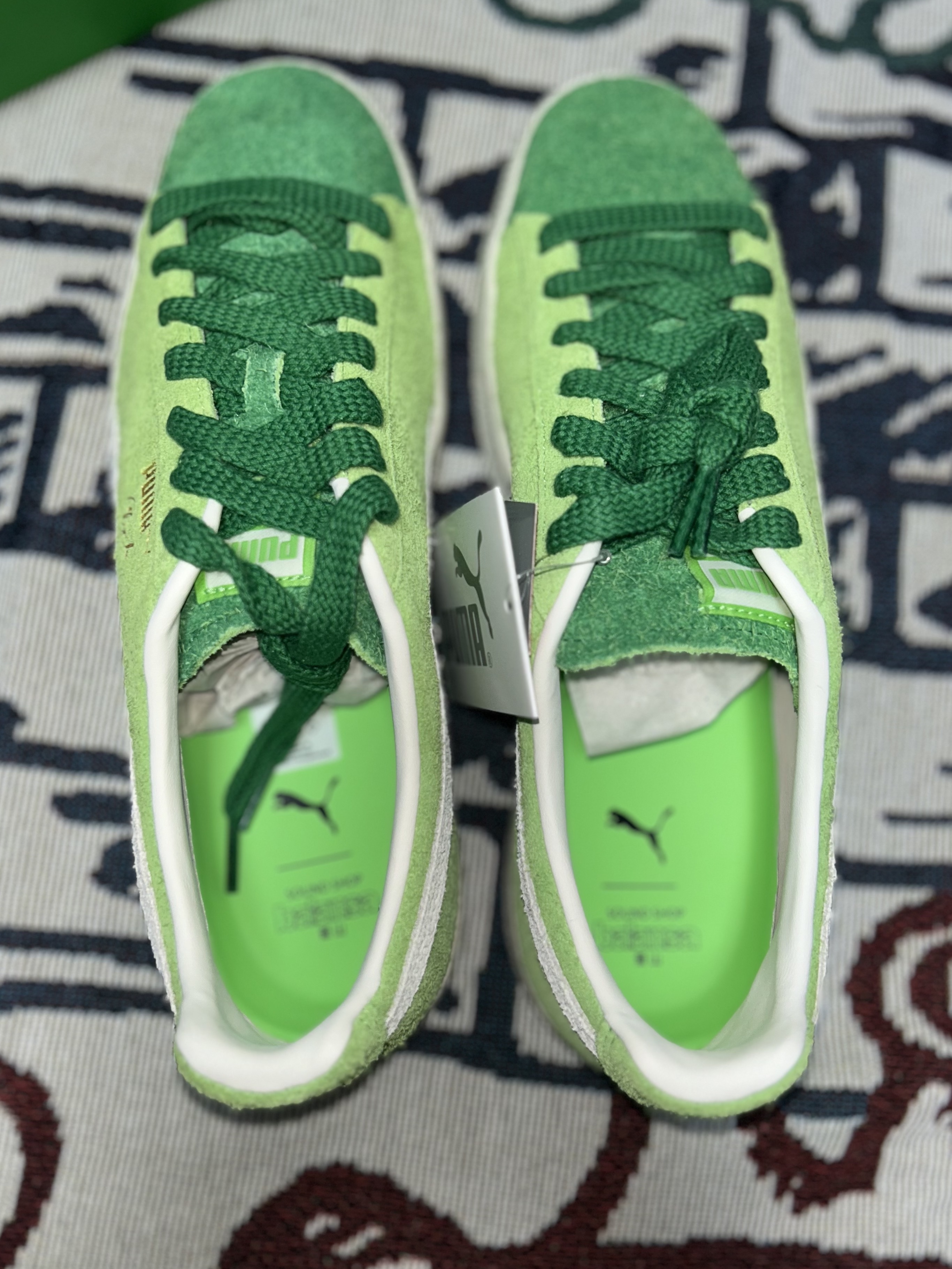 Puma x Balansa Clyde Pitch Green Frosted Ivory 착용 스타일 - 3