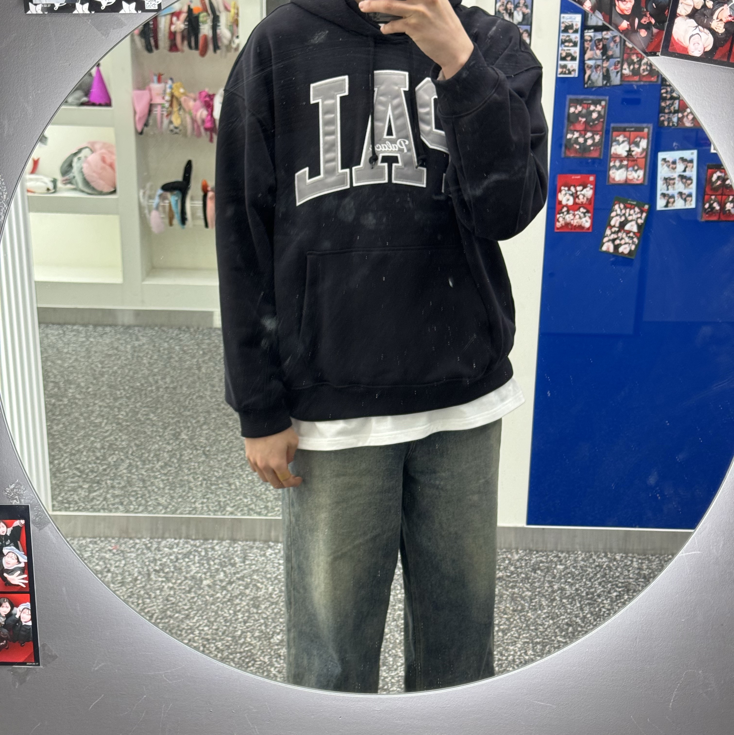 Palace x Gap Hood Black - 24SS 착용 스타일