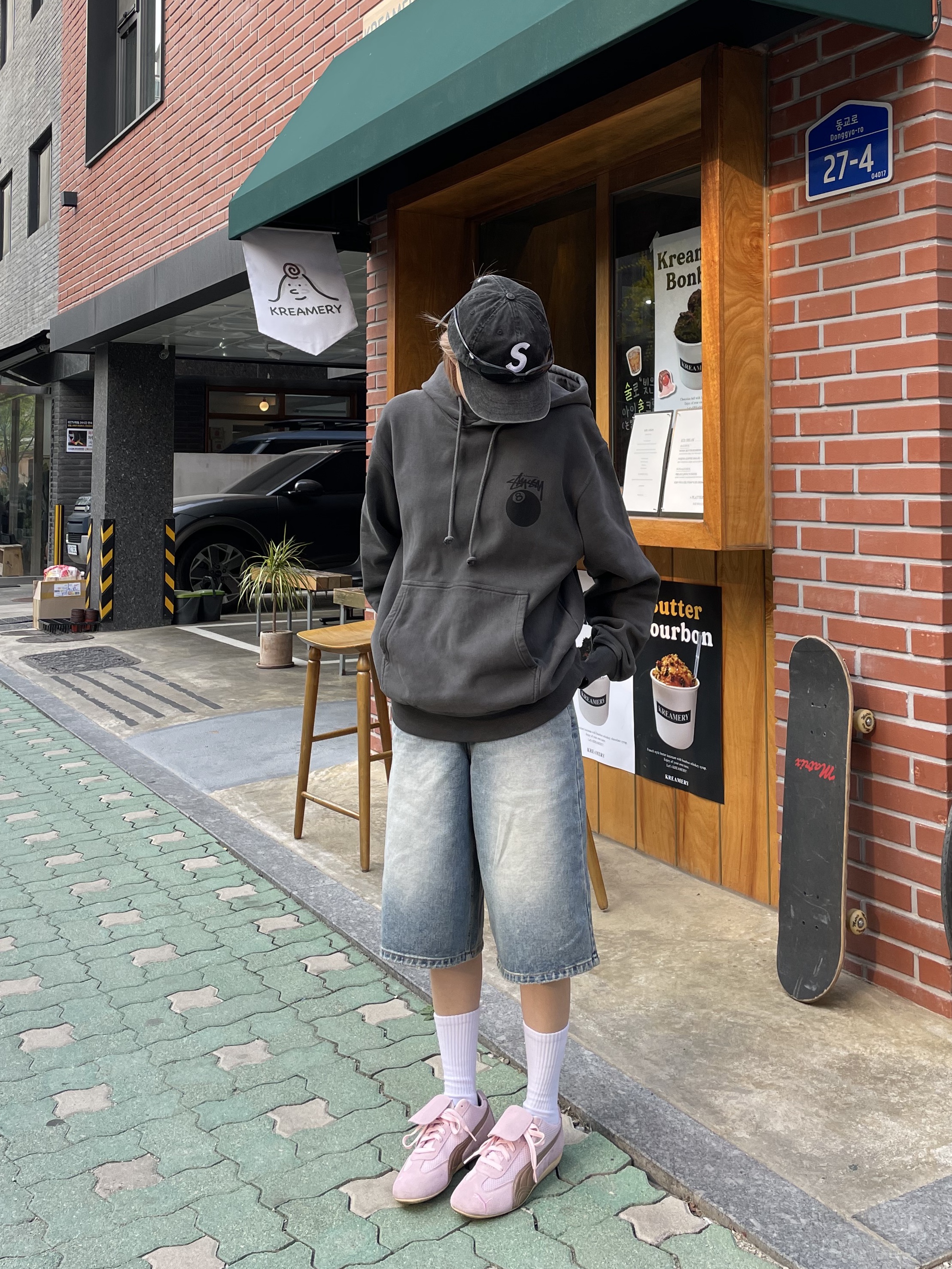 Puma x Open Yy Speedcat Whisp of Pink Chamomile, Stussy 8 Ball Pigment Dyed Zip Hoodie Black 착용 스타일 - 1