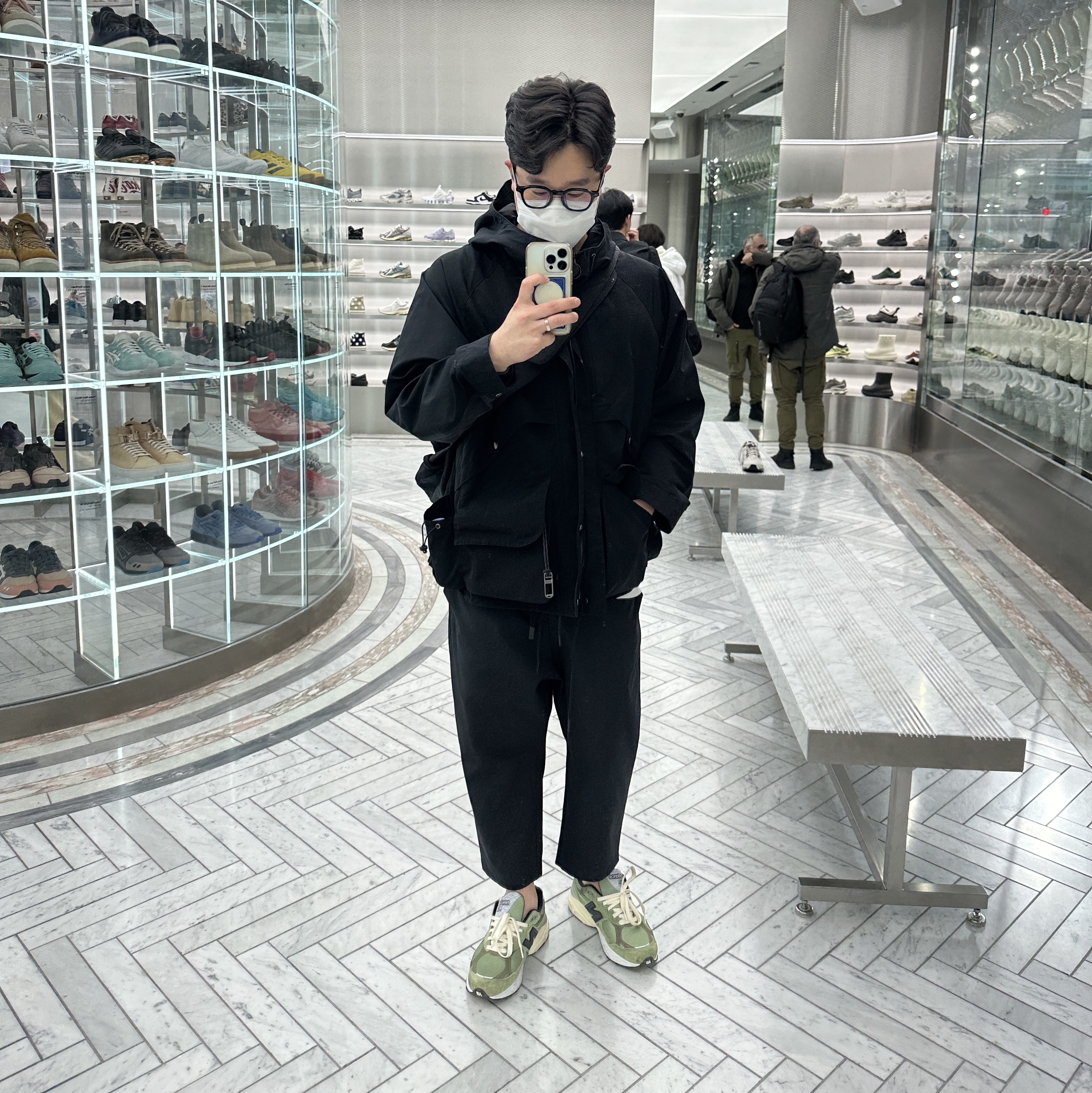 New Balance x JJJJound 990v3 Olive μ°©μ© μ€νμΌ