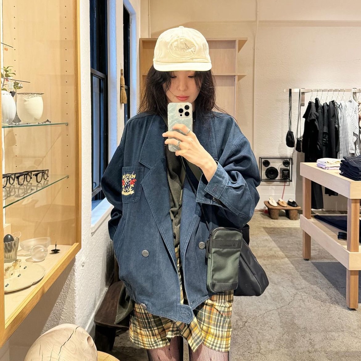 Amaiyuutsu Amai 6Panel Cap Ivory, Amaiyuutsu Amai 6Panel Cap Navy 착용 스타일