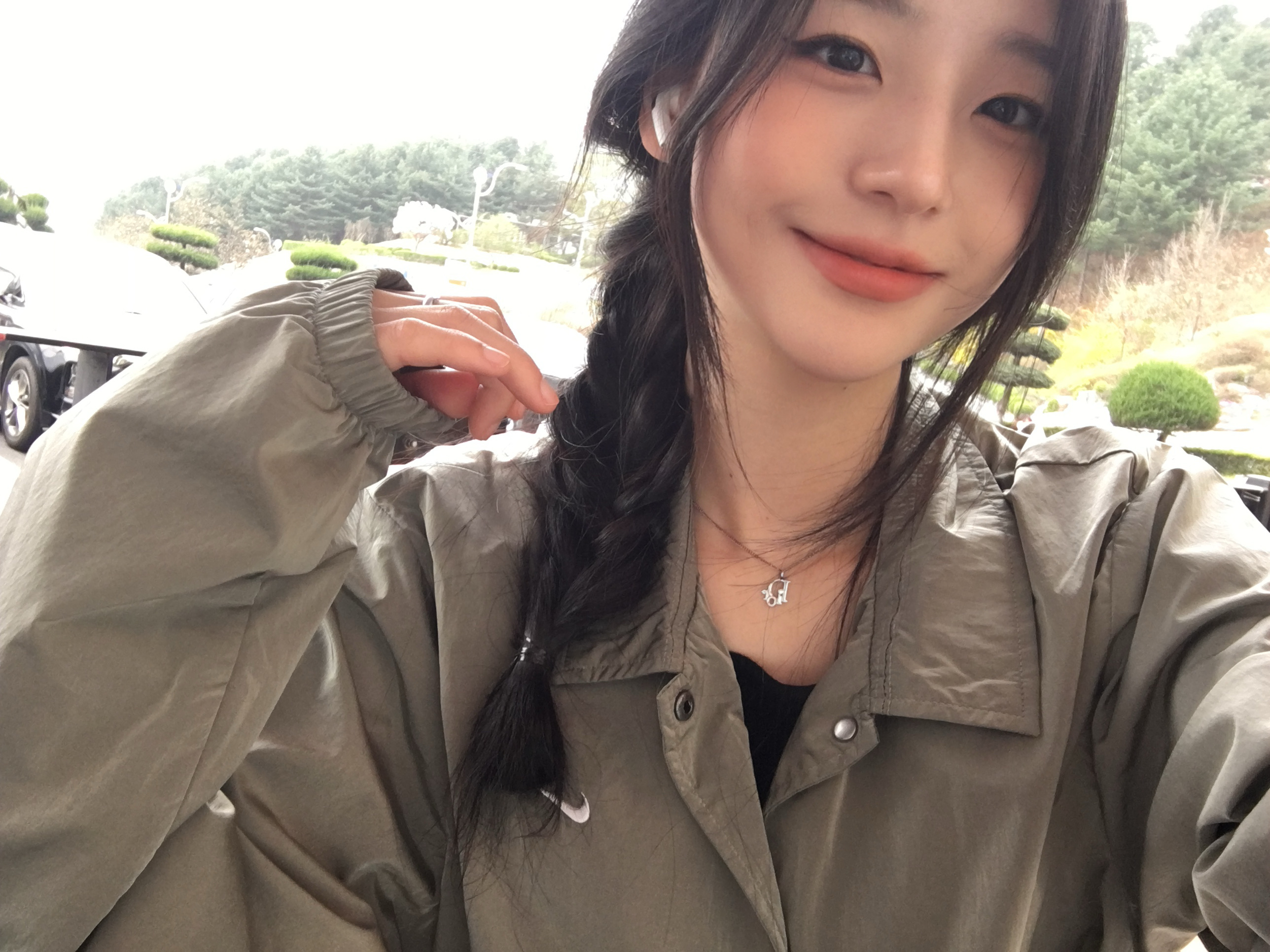 Dior Oblique Pendant Necklace Silver Finish Brass White Crystals, Nike NSW Authentics Coach Jacket Khaki White - Asia 착용 스타일 - 1