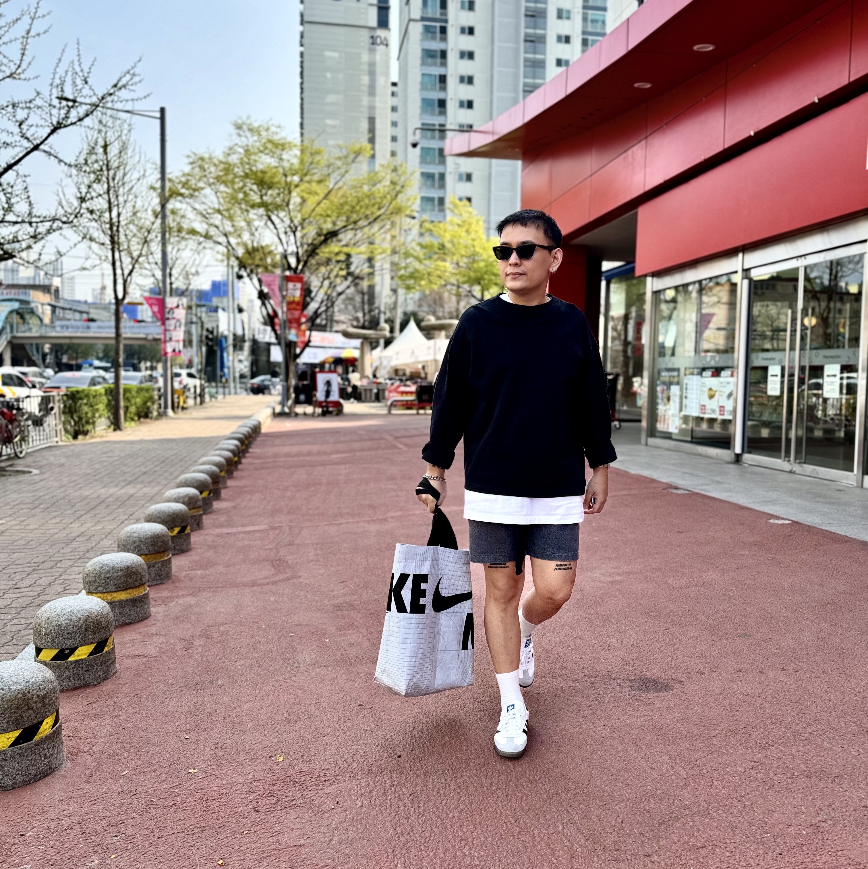 Adidas Samba OG Cloud White, Casio MTP-B145D-2A1V 착용 스타일