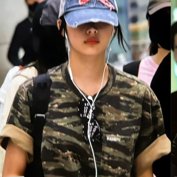 Supreme S/S Pocket T-Shirt Tiger Camo - 24SS 착용 스타일