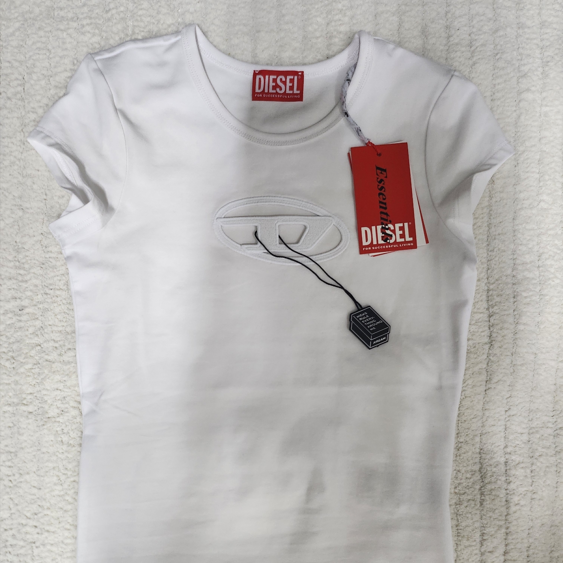 (W) Diesel T-Angie Peekaboo Logo T-Shirt White 착용 스타일