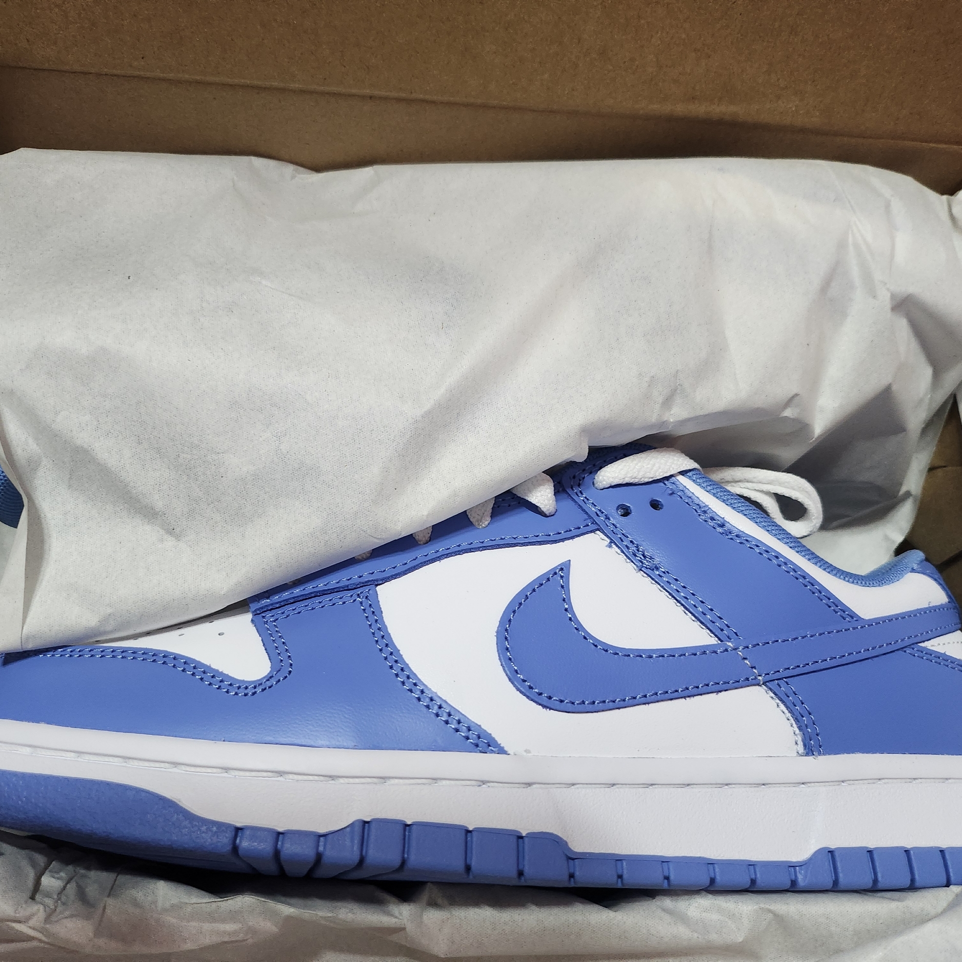 Nike Dunk Low Retro White Polar Blue 착용 스타일