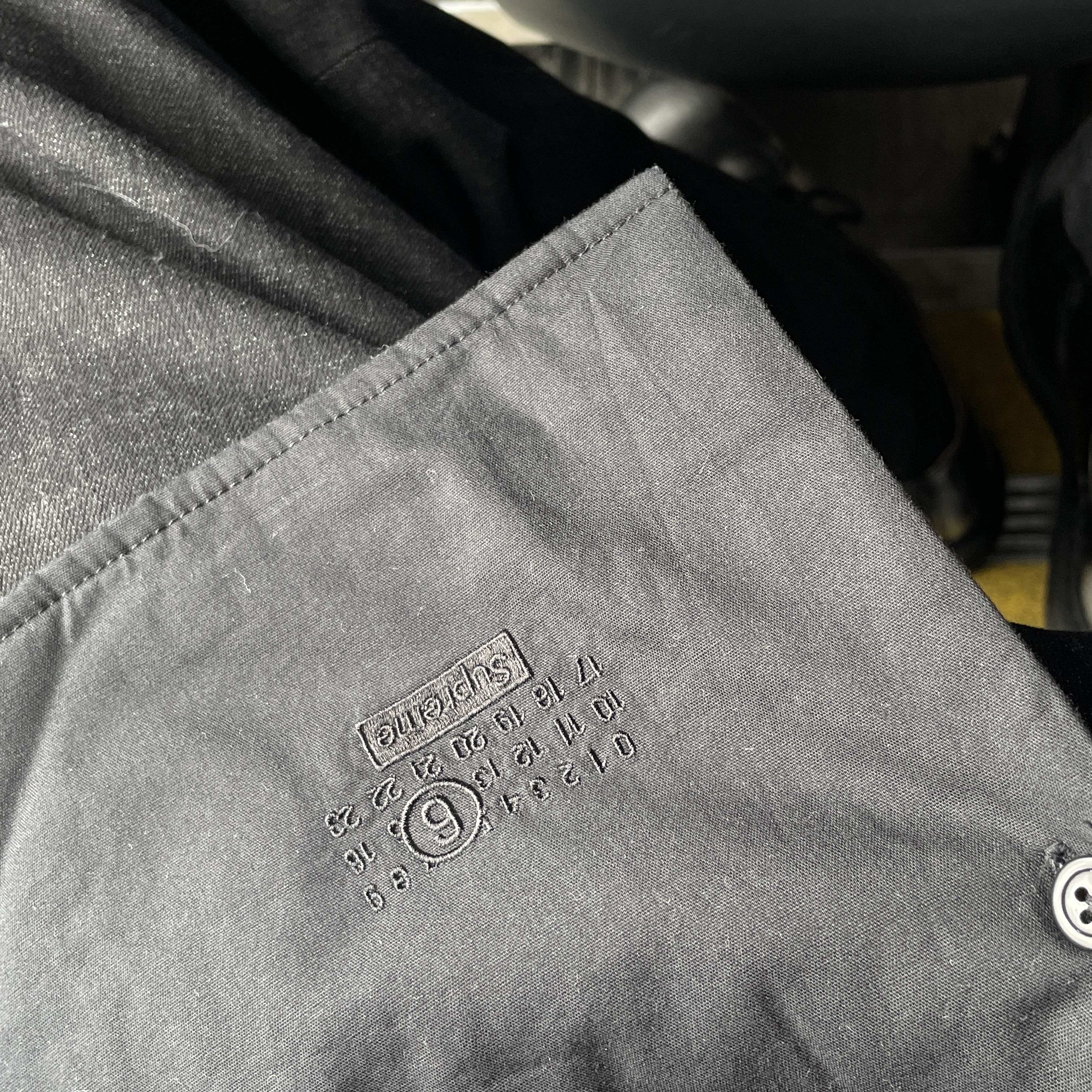 Supreme x MM6 Maison Margiela Padded Shirt Black - 24SS 착용 스타일