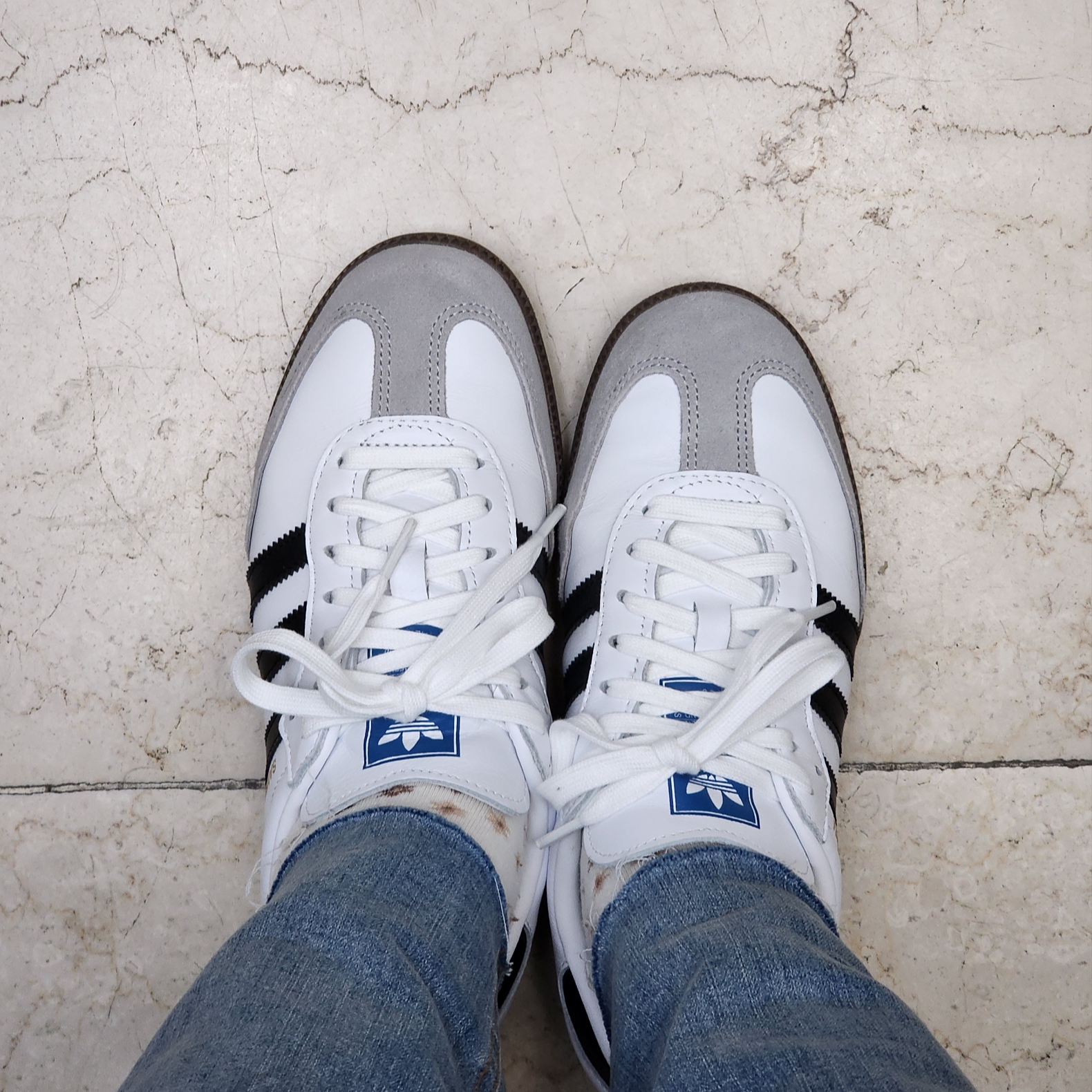 Adidas Samba OG Cloud White 착용 스타일