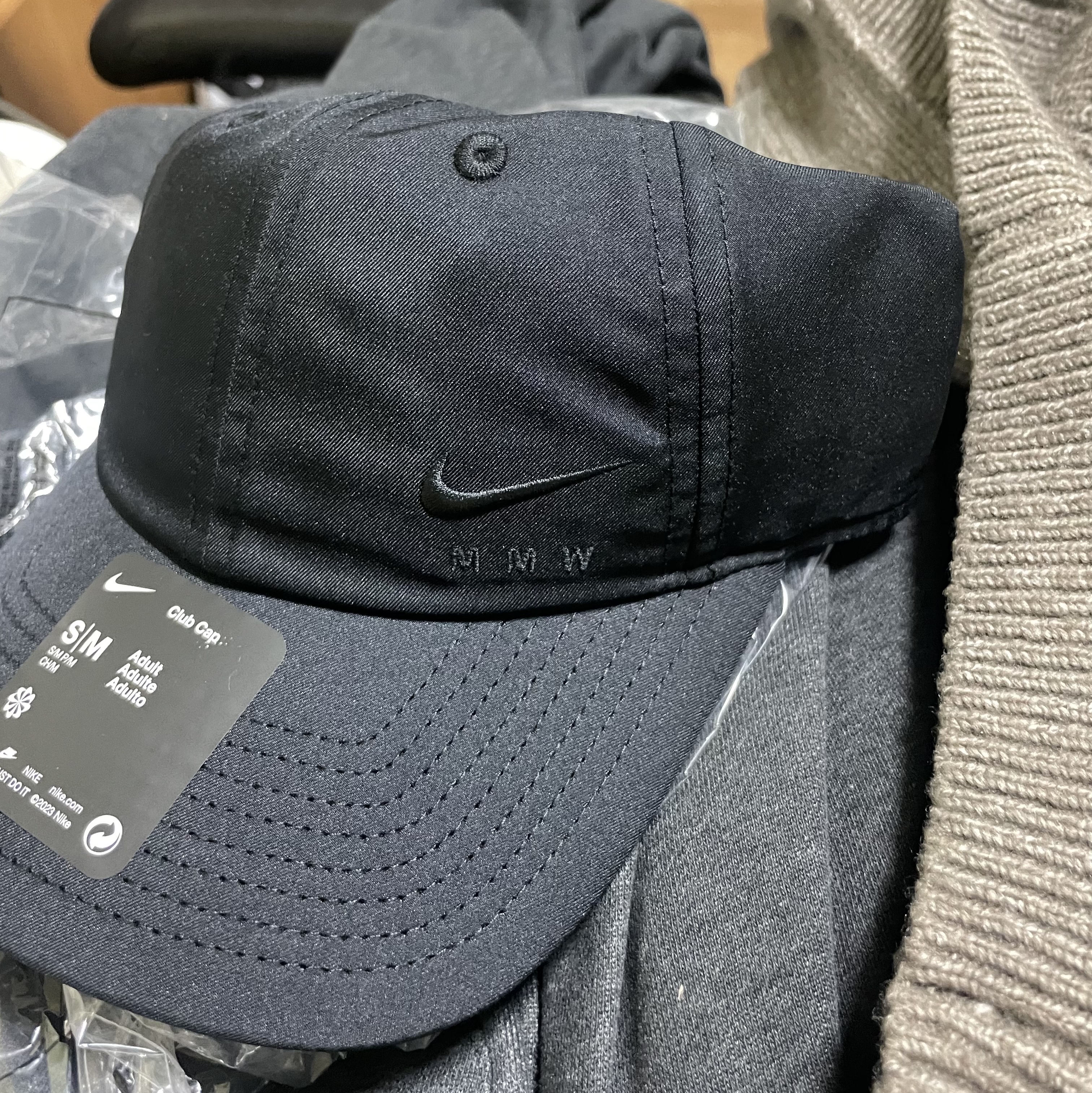 Nike x Matthew M Williams NRG Clup Cap Black 착용 스타일