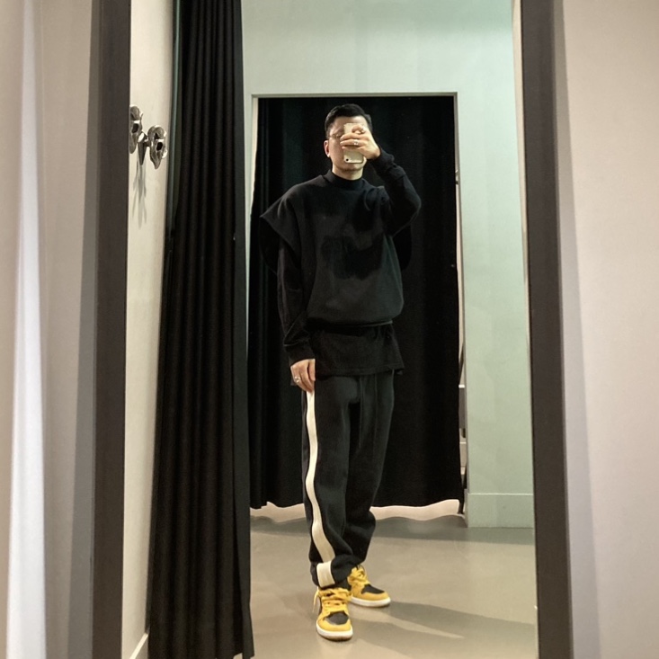 Adidas x Fear of God Athletics Heavy Fleece Sweatpant Black Cream White - KR Sizing, Adidas x Fear of God Athletics Muscle Sweatshirt Black - KR Sizing 착용 스타일