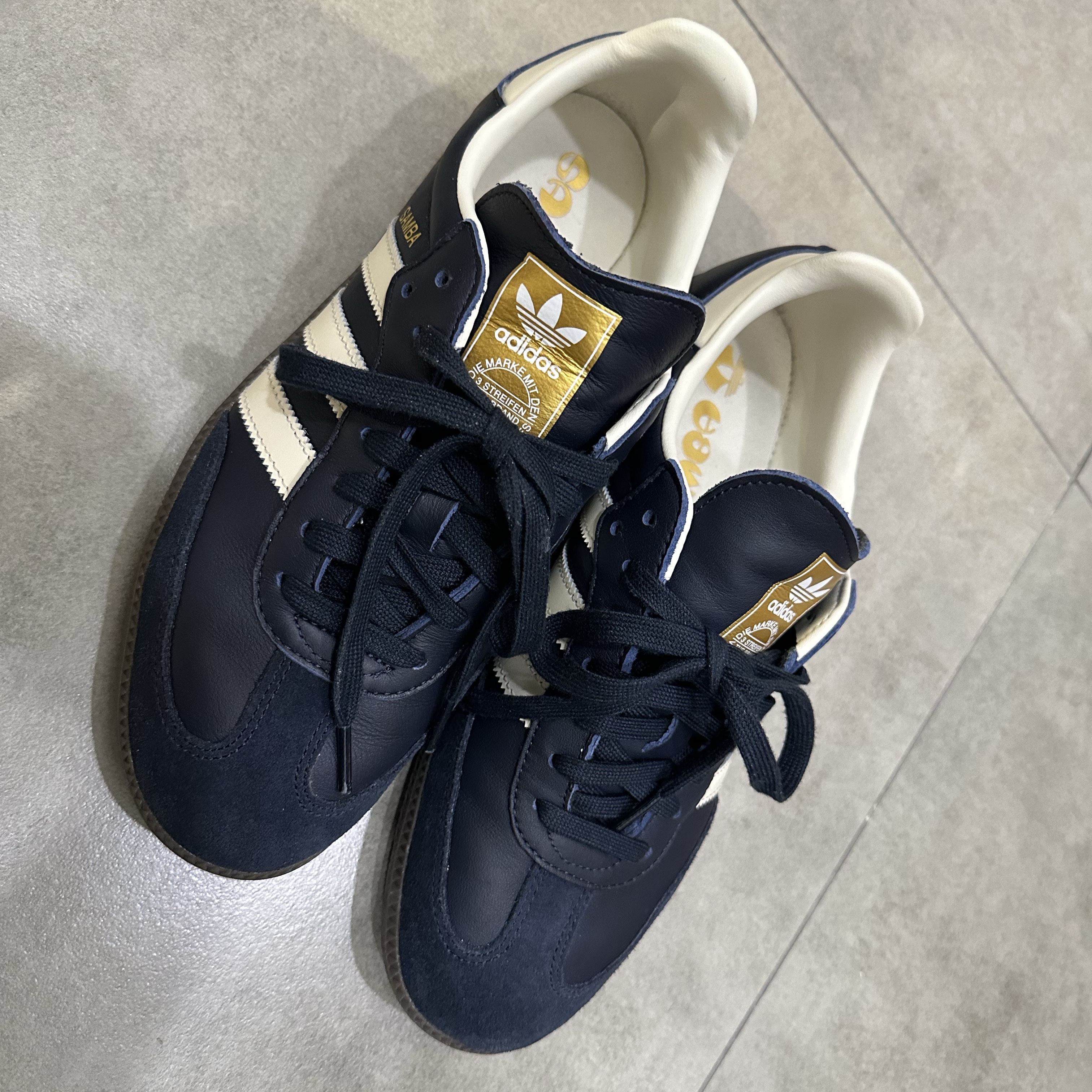 Adidas Samba OG Night Navy Cream White 착용 스타일
