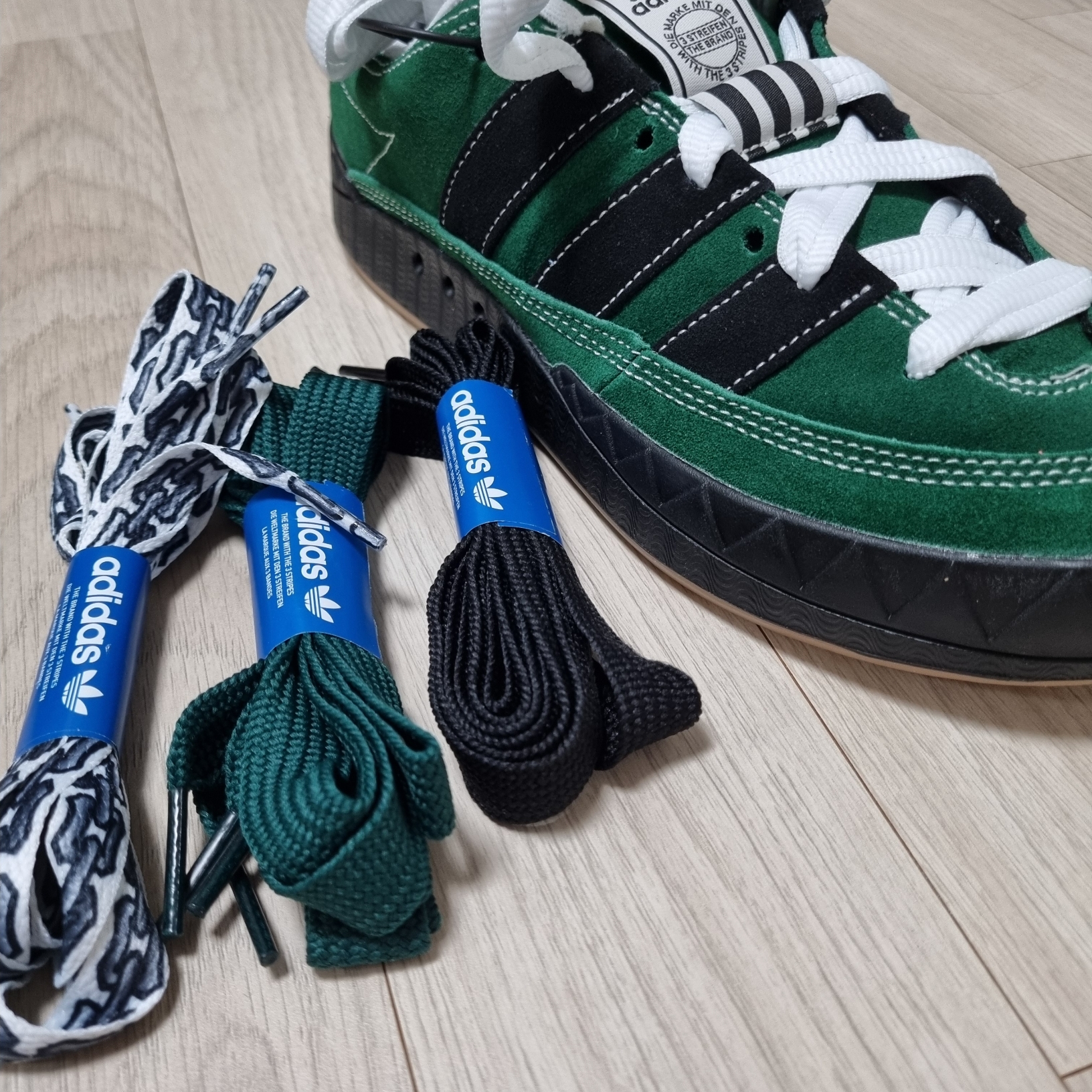 Adidas x YNuK Adimatic Dark Green Core Black 착용 스타일