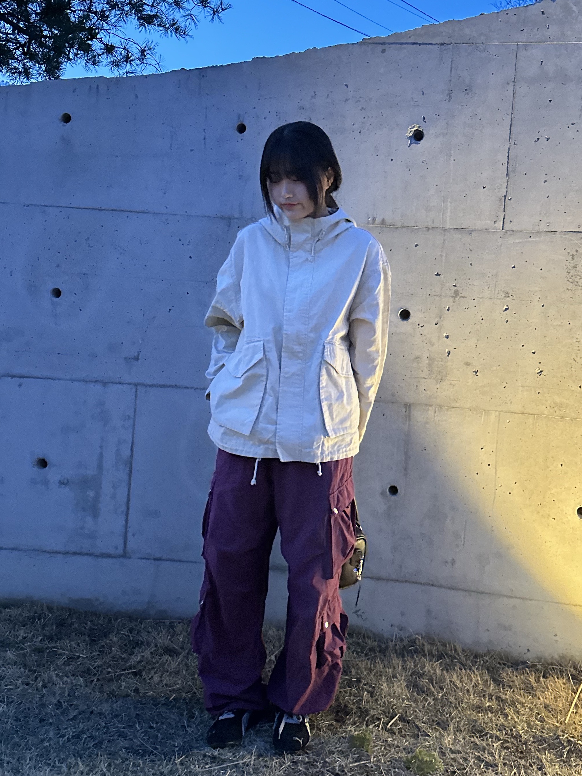 Stussy Waxed Linen Short Parka Natural, Puma x Open Yy Speedcat Black Shadow Gray 착용 스타일 - 2