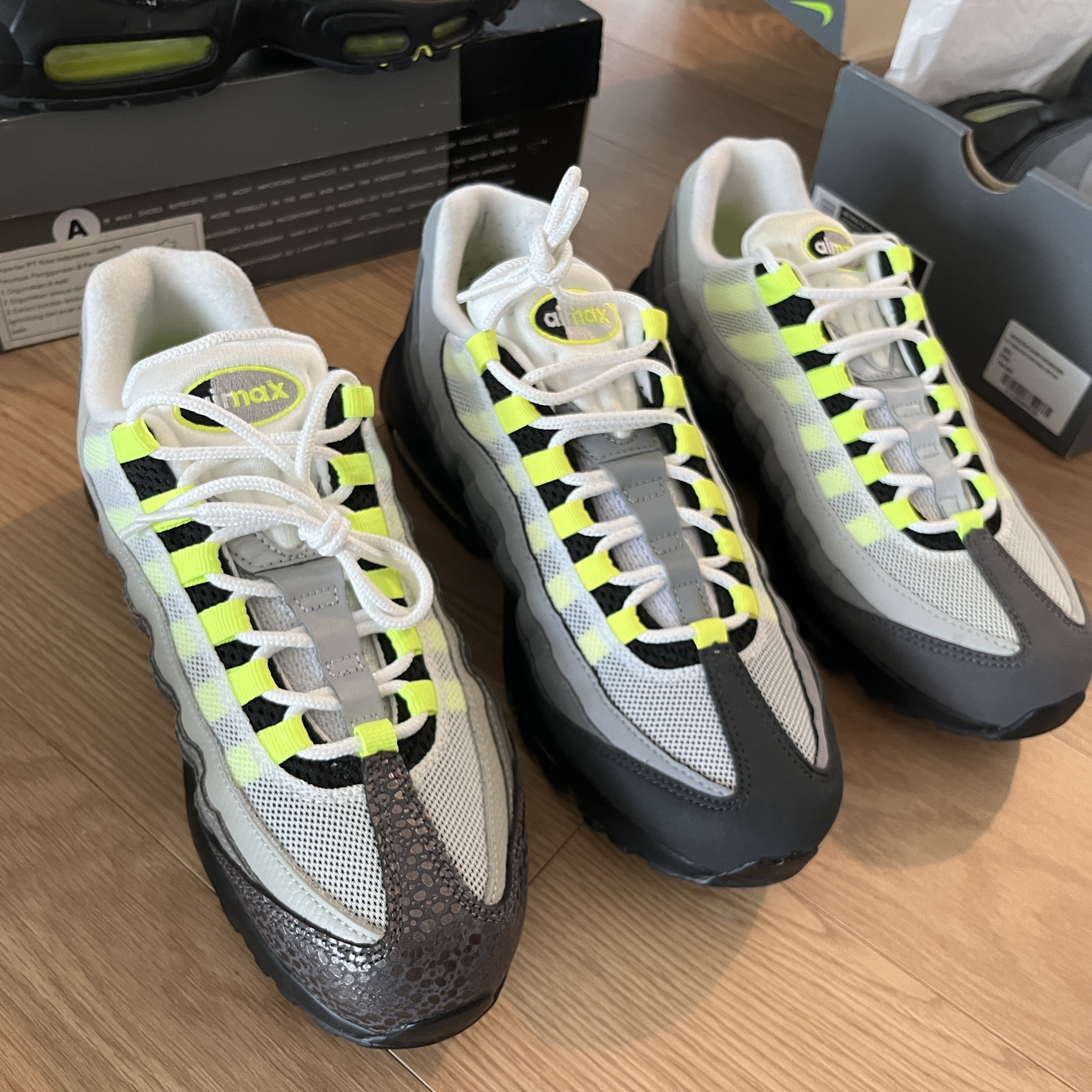 Nike Air Max 95 OG Premium Neon Safari, Nike Air Max 95 OG Neon Yellow 2020 착용 스타일 - 1