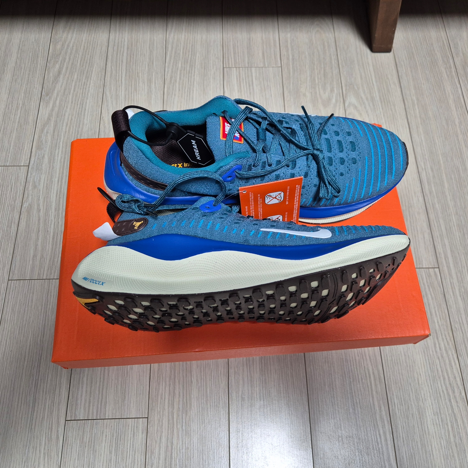 Nike React Infinity Run 4 RPM Noise Aqua White 착용 스타일 - 4