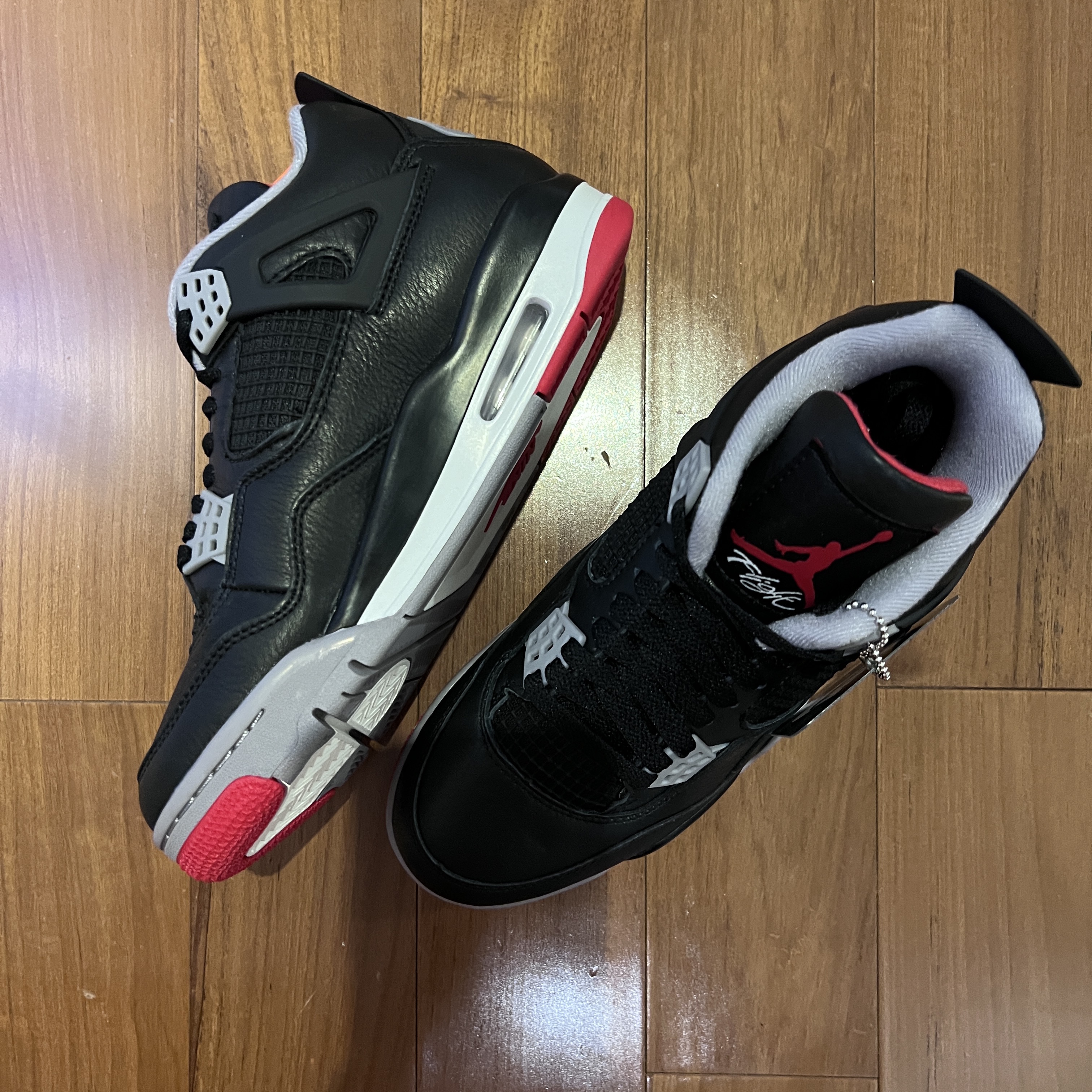 Jordan 4 Retro Bred Reimagined 착용 스타일
