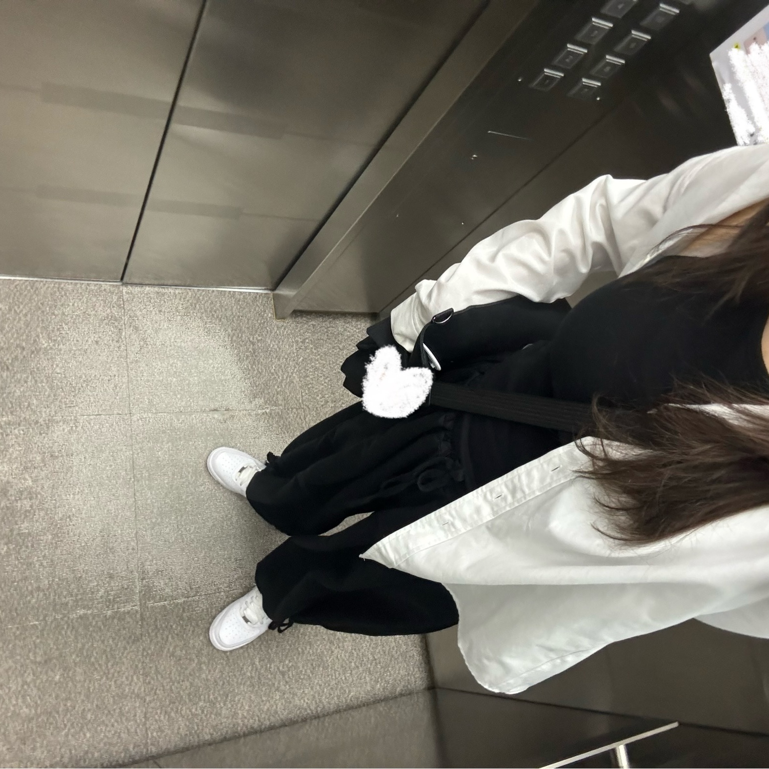(GS) Nike Air Force 1 LE White 착용 스타일