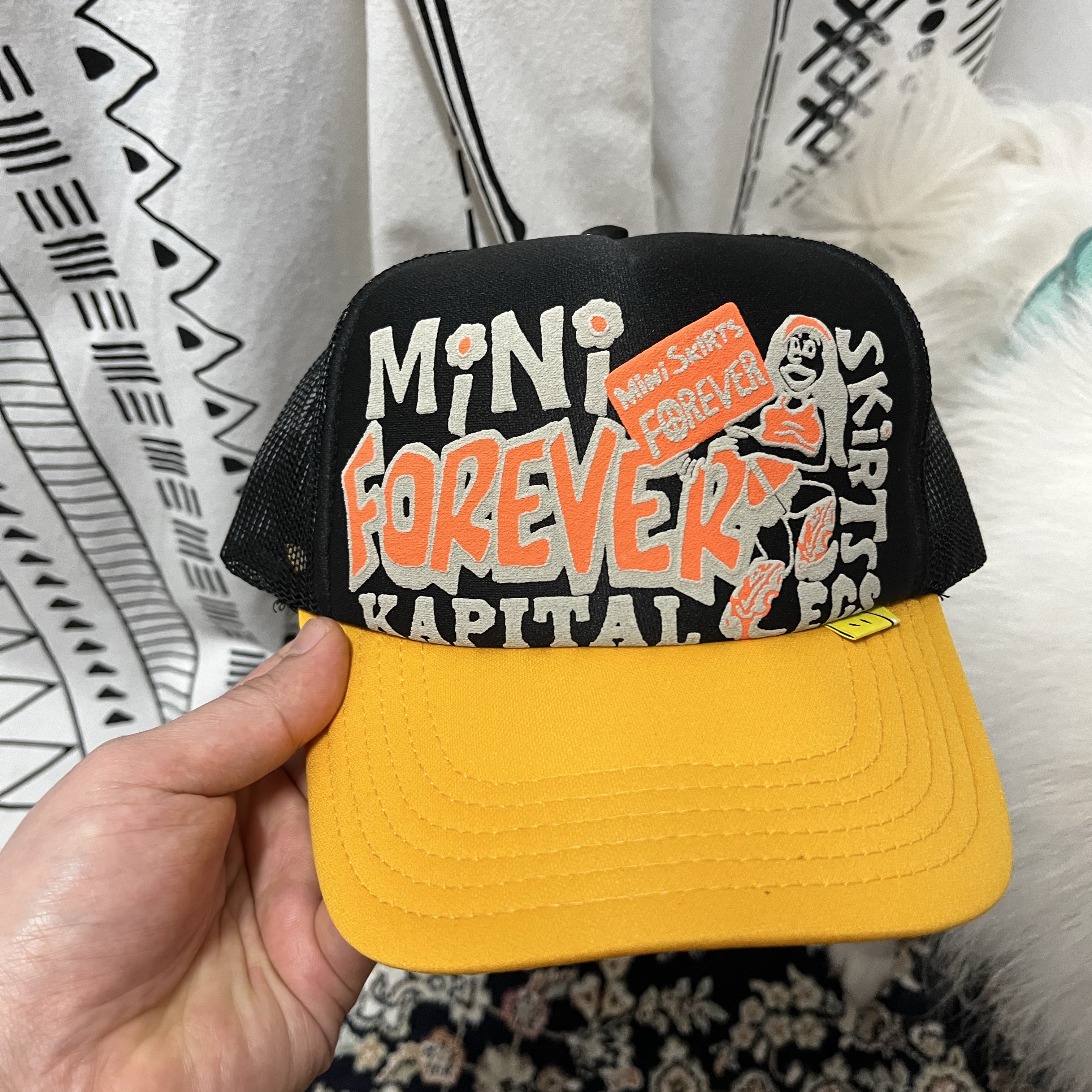 Kapital Legs Mini Skirts Forever Truck Cap Black Gold 착용 스타일 - 3