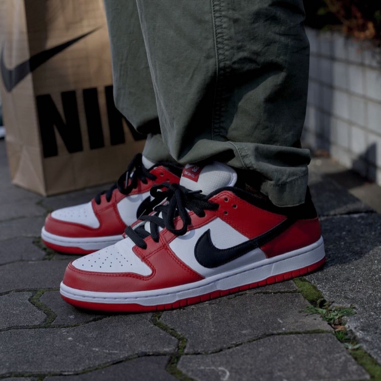 Nike SB Dunk Low Pro Chicago 착용 스타일 - 8