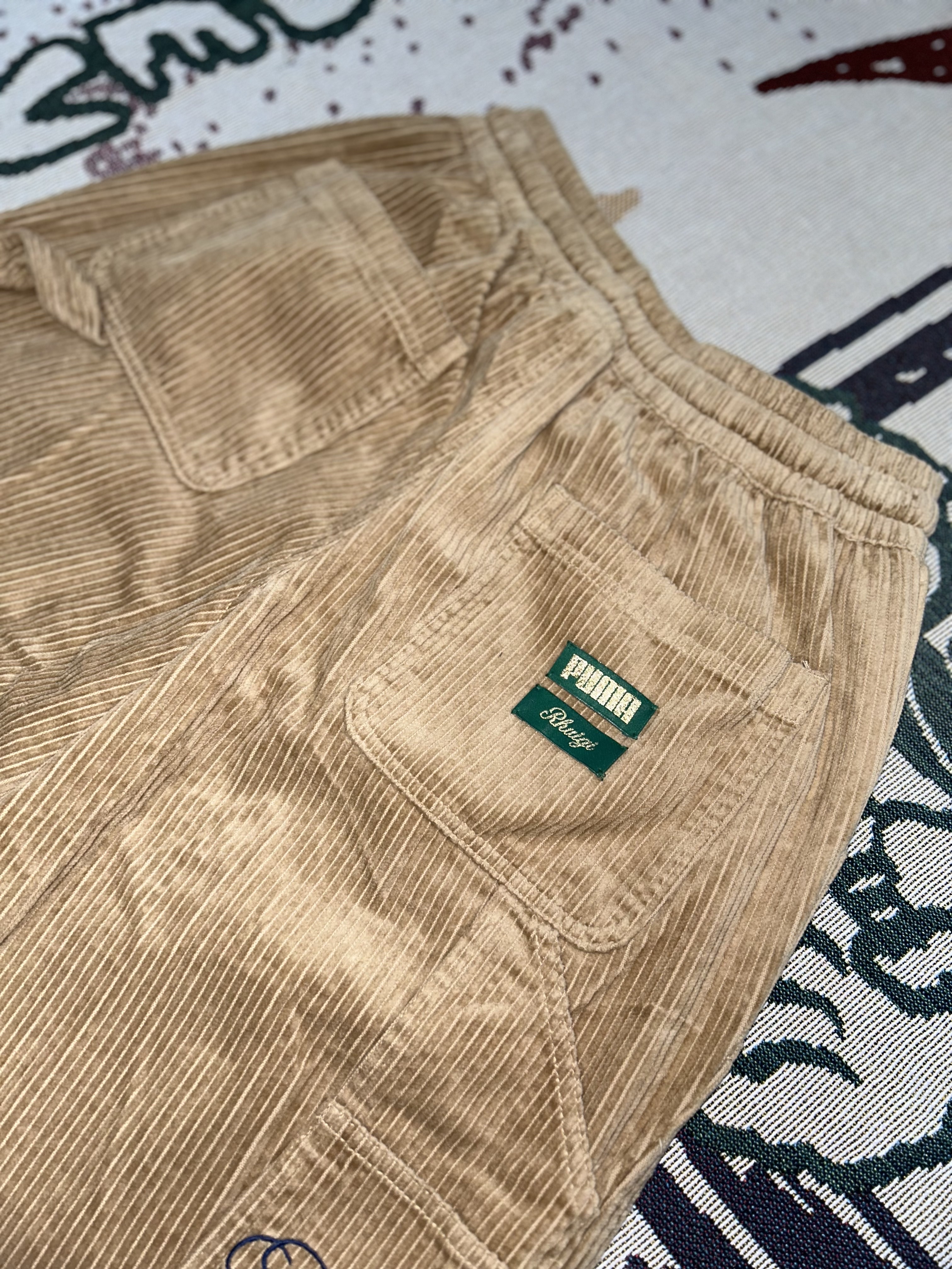 Puma X Rhuigi Corduroy Pants Sand Dune 착용 스타일 - 6