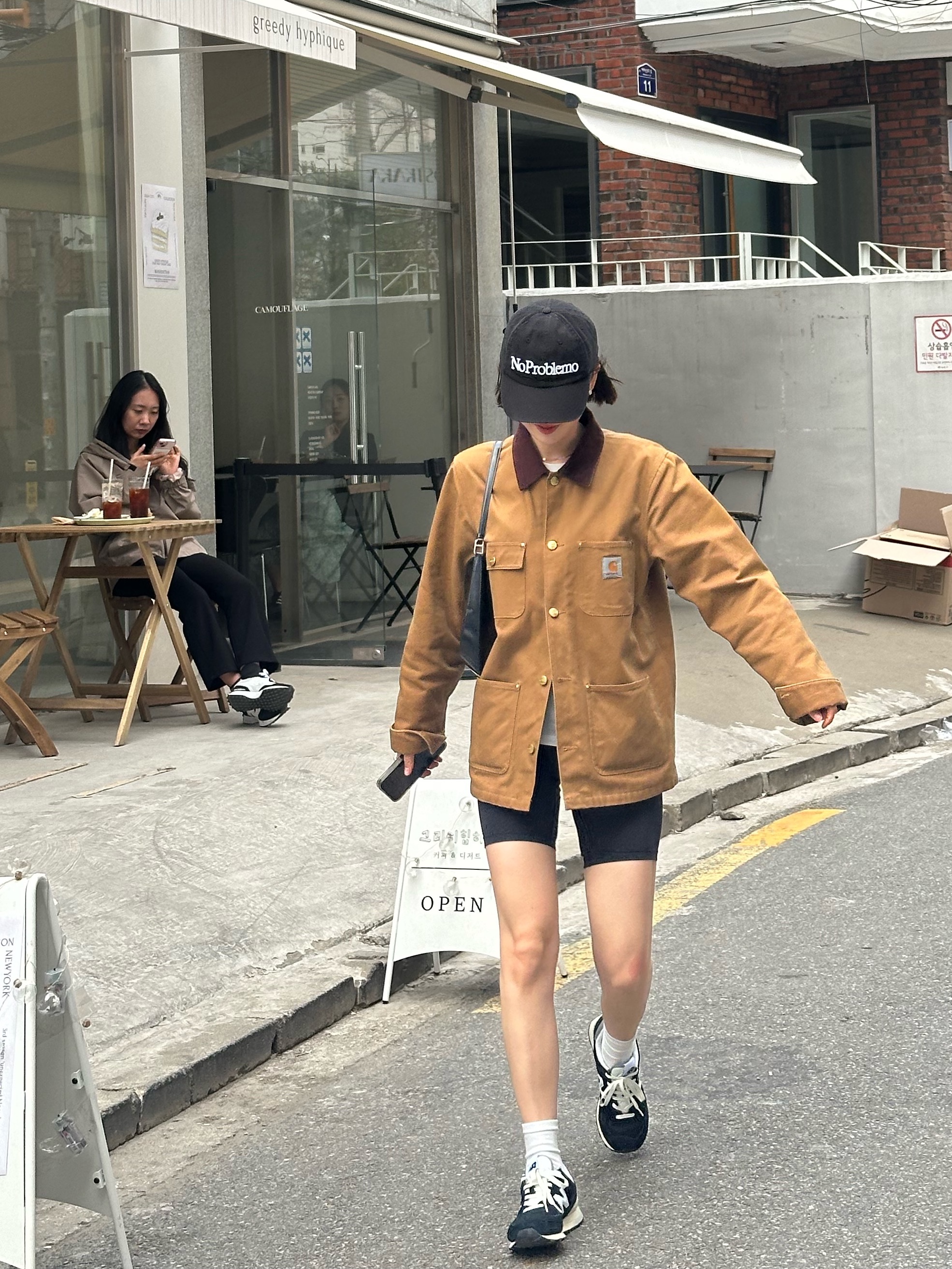 Oakley Eye Jacket Redux Matte Black Frame Prizm Grey Lenses High Bridge Fit, New Balance 574 Heritage Deep Black 착용 스타일 - 3