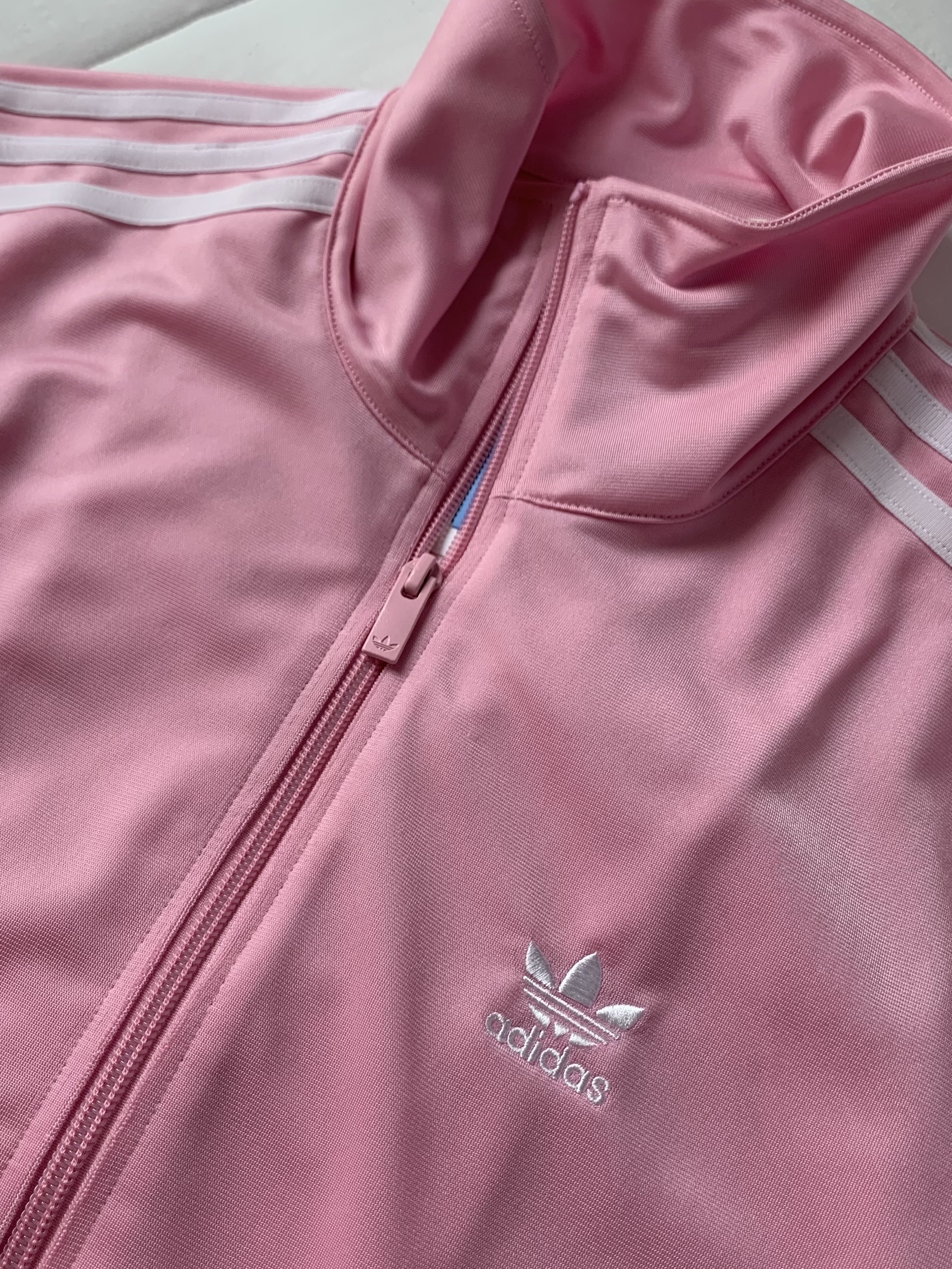 (W) Adidas Adicolor Classic Loose Firebird Track Top True Pink - KR Sizing 착용 스타일 - 1