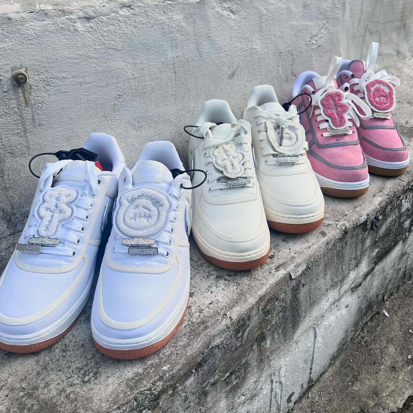Nike x Travis Scott Air Force 1 Low Sail, Nike x Travis Scott Air Force 1 Low White 착용 스타일 - 3