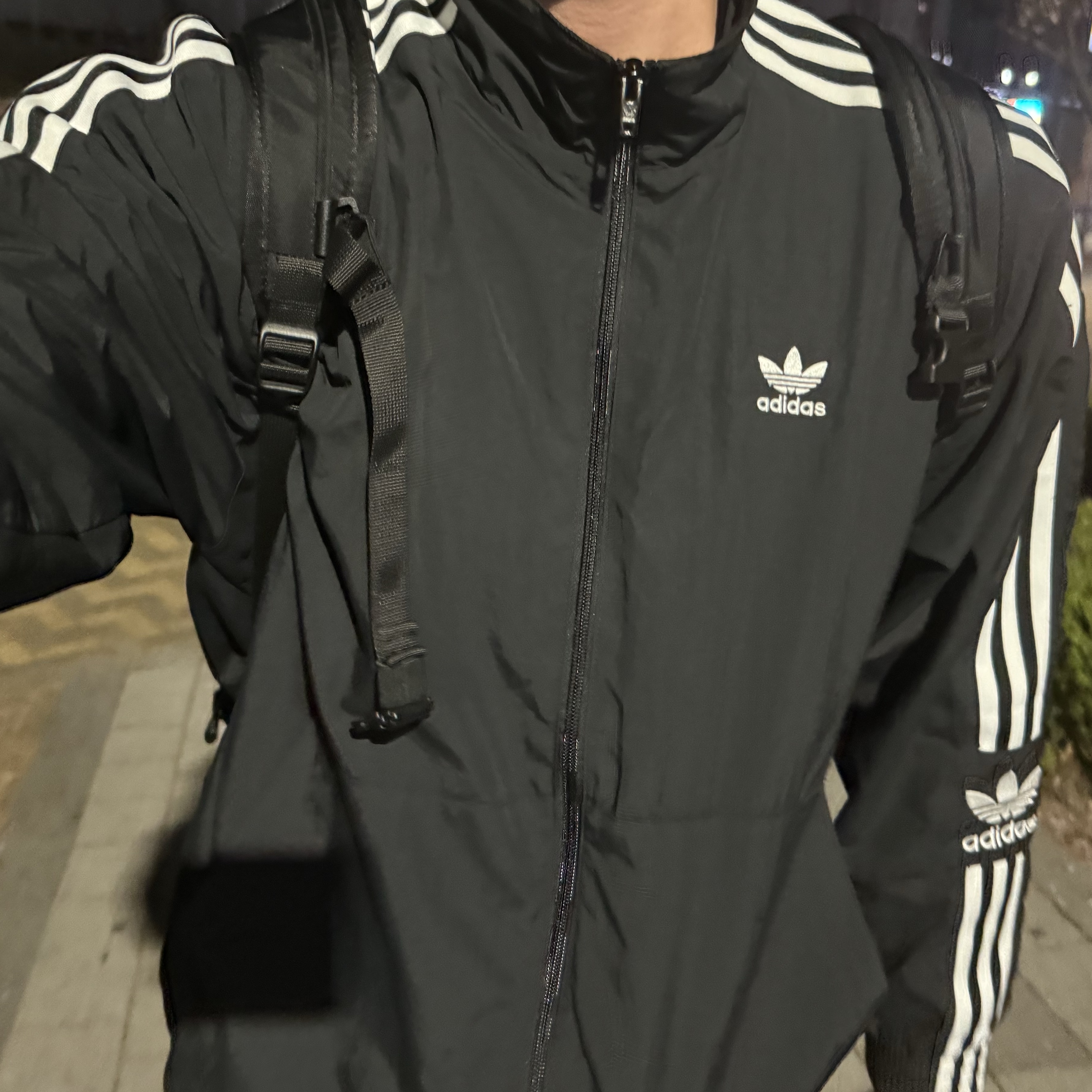 (W) Adidas Originals Adicolor Classics Lock-Up Track Jacket Black - KR Sizing 착용 스타일