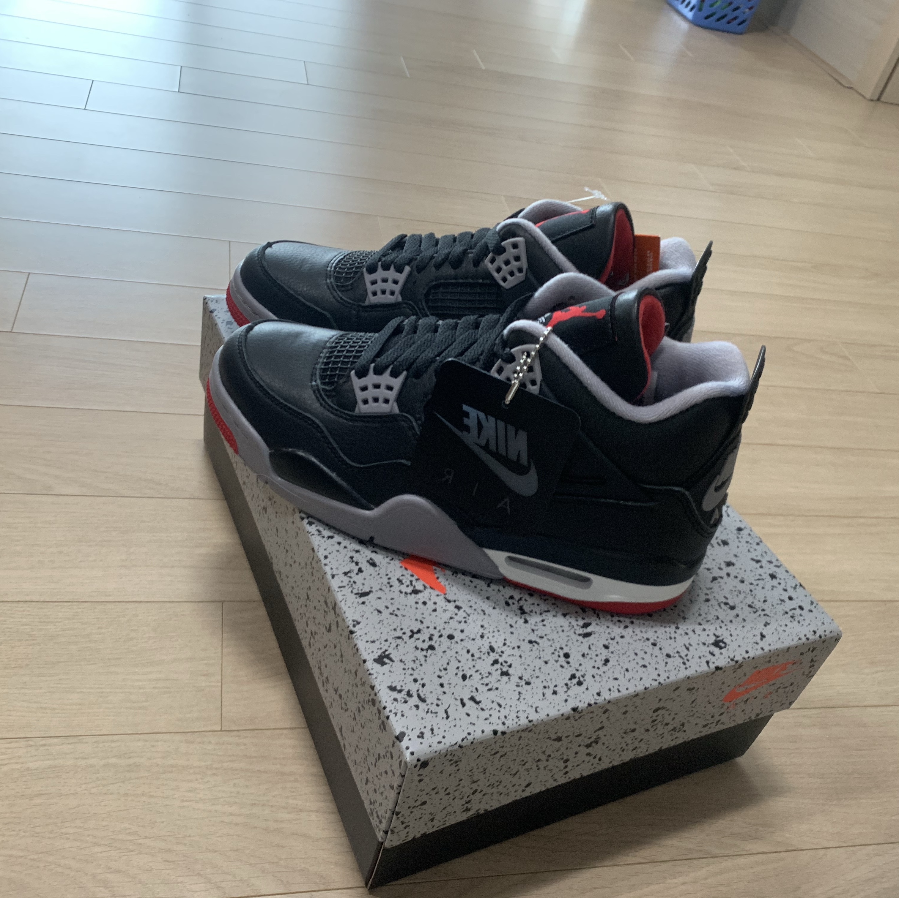 Jordan 4 Retro Bred Reimagined 착용 스타일 - 3