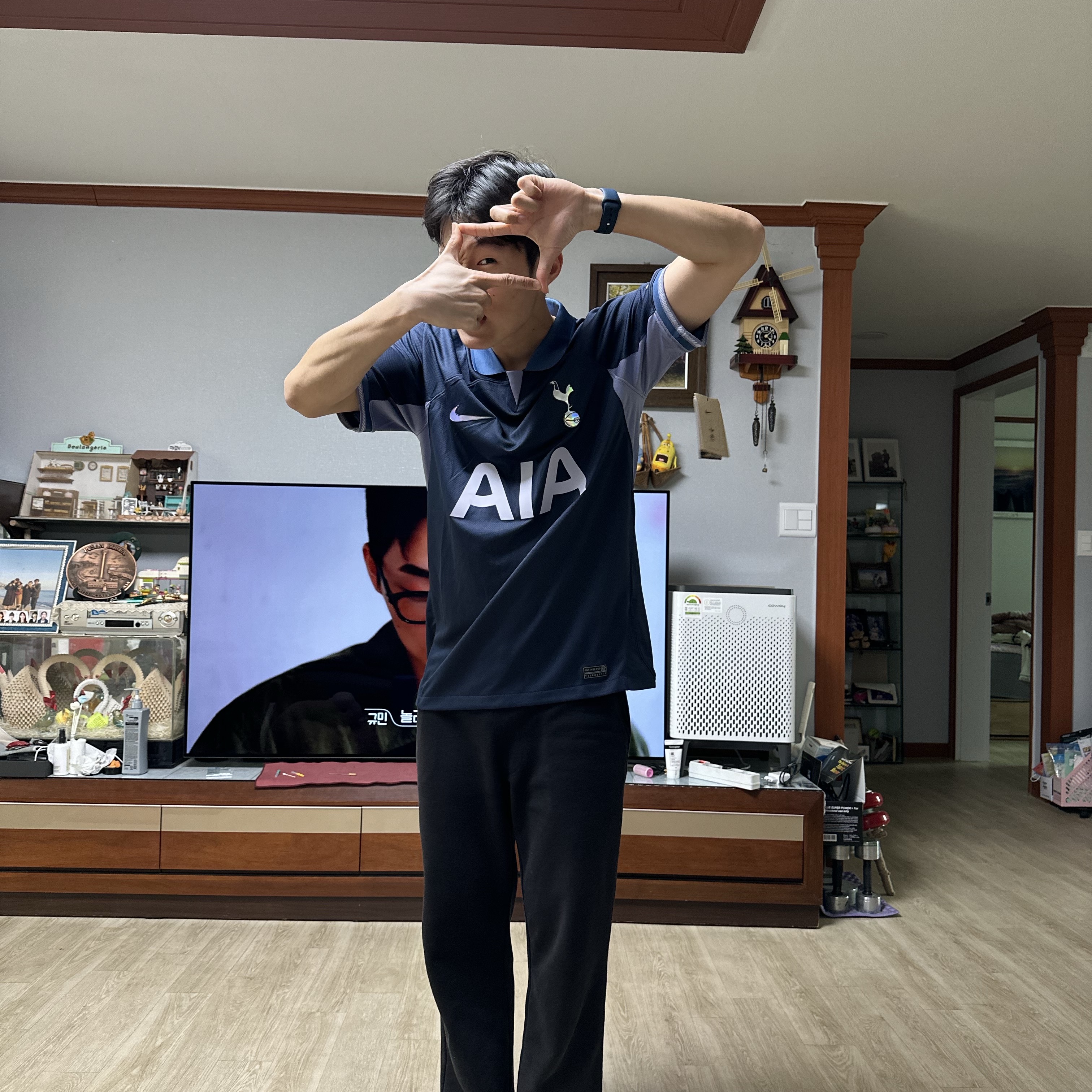 Nike Tottenham Hotspur 2023/24 Dri-Fit Stadium Away Jersey Mystic Navy (Non Marking Ver.) 착용 스타일