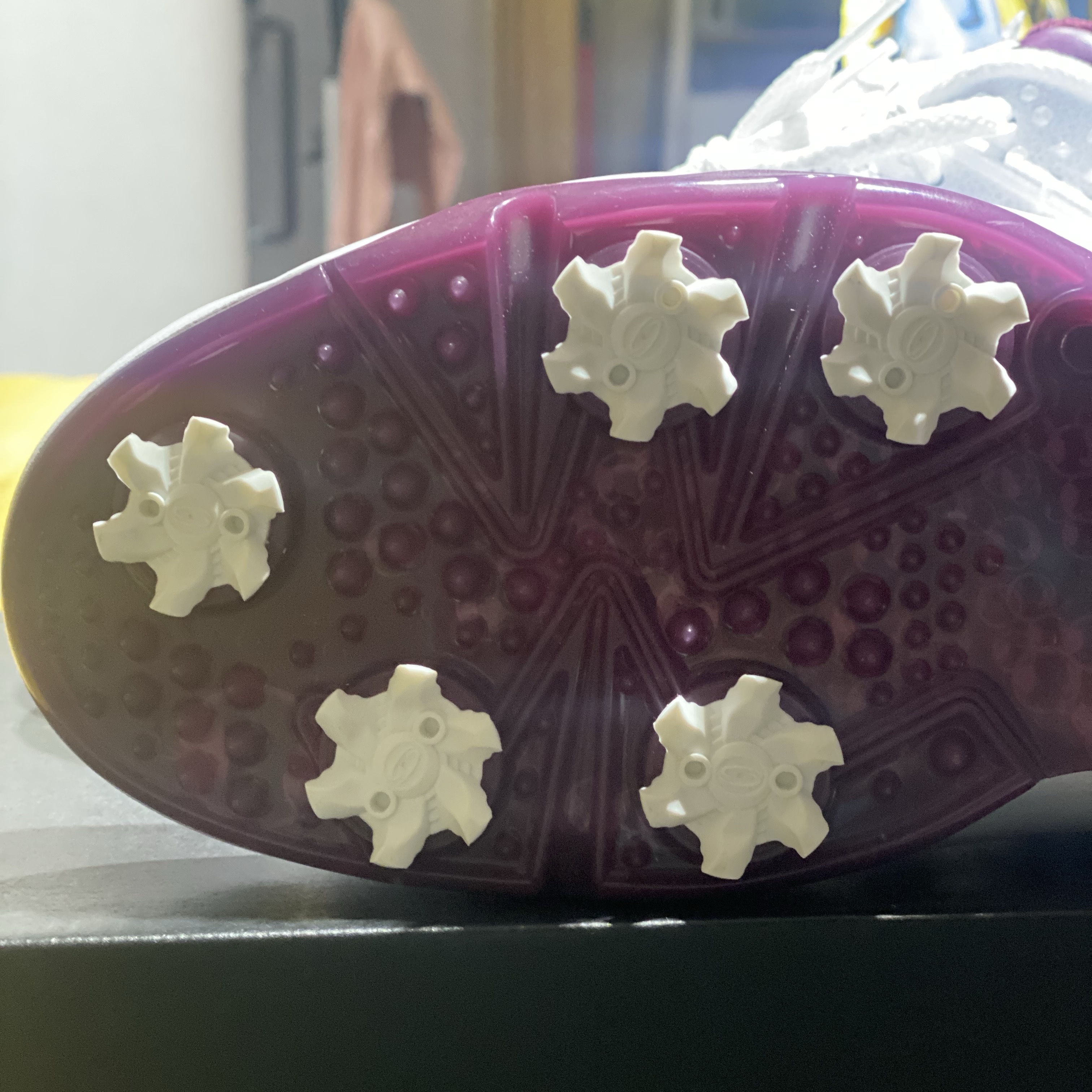 Jordan 6 Retro Low Golf White and Bordeaux 착용 스타일 - 3