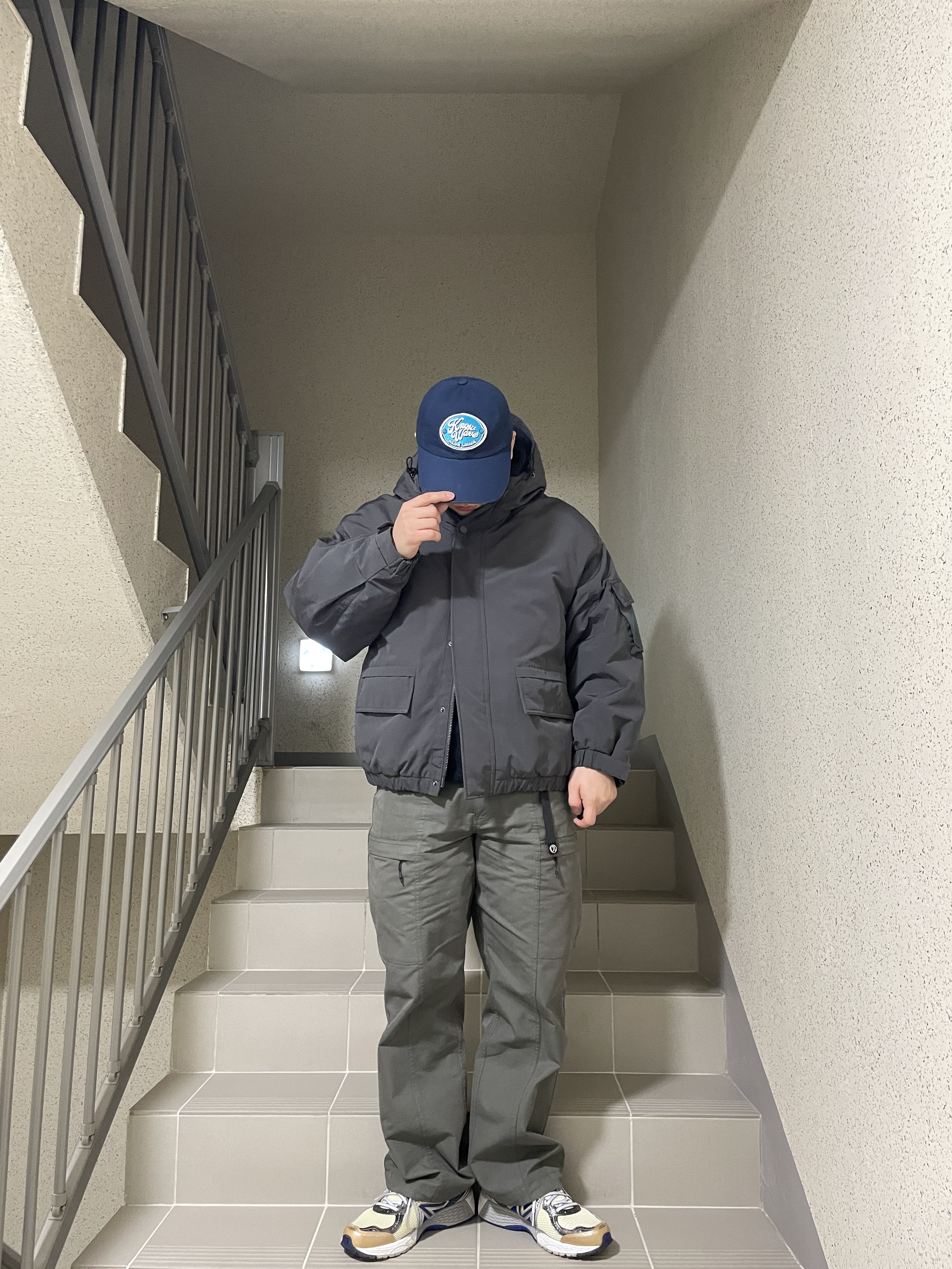 New Balance x Aime Leon Dore 860v2 Blue 착용 스타일 - 3