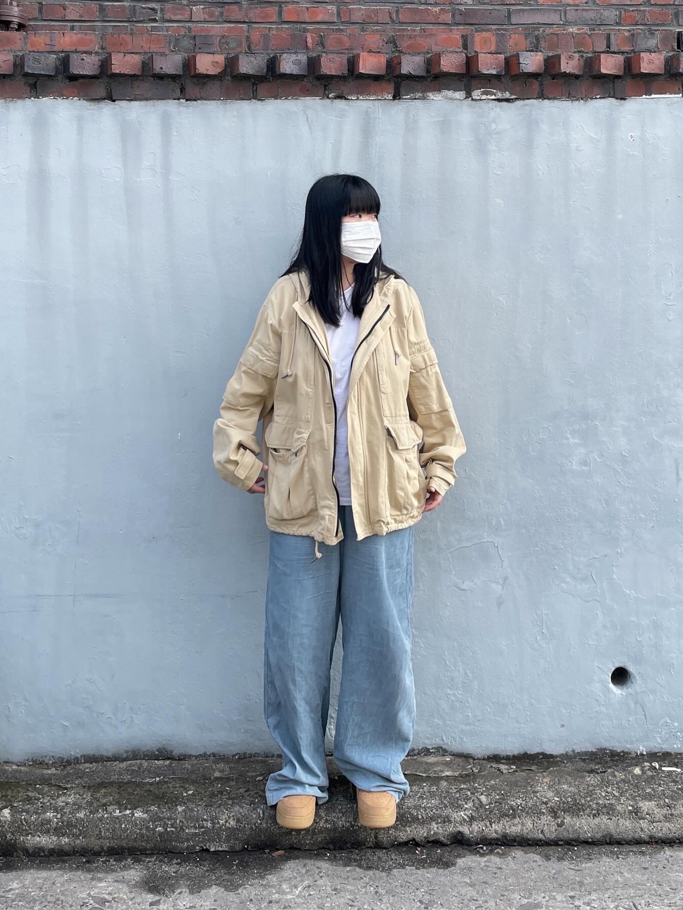 Nike Air Force 1 '07 WB Flax 착용 스타일 - 2