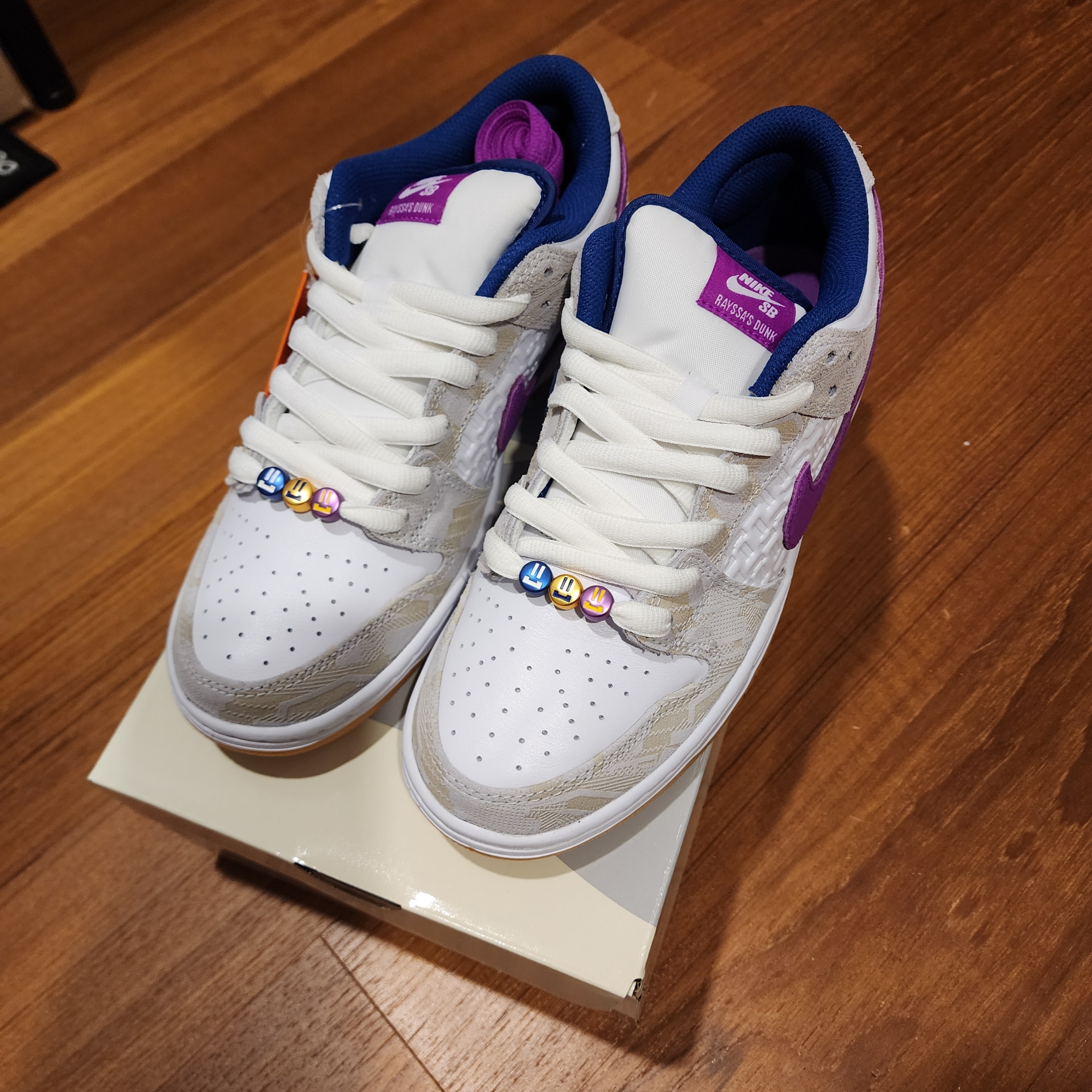 Nike x Rayssa Leal SB Dunk Low PRM Pure Platinum Vivid Purple 착용 스타일 - 7