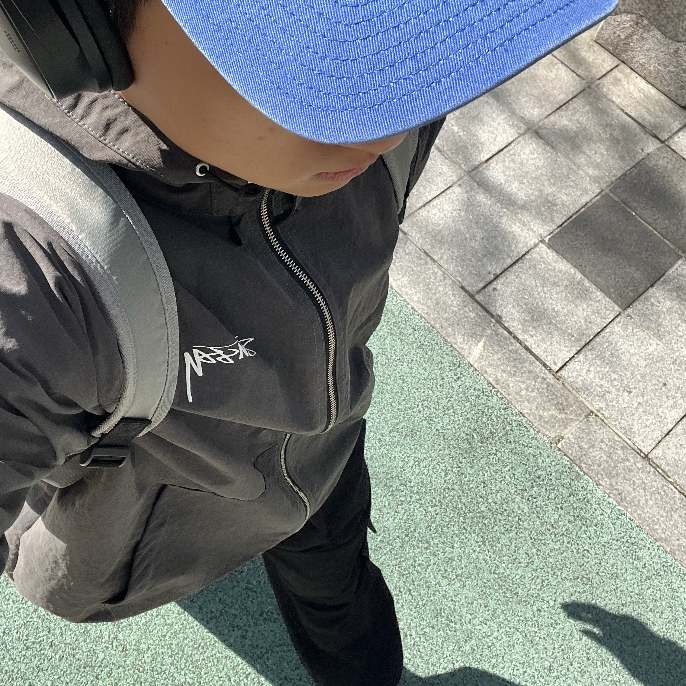 Stussy Wave Dye Beach Shell Jacket Black, Salomon XT-6 GTX Black Silver 착용 스타일