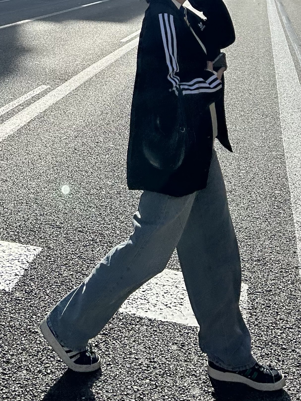 (W) Adidas Classics 3-Stripes Blazer - KR Sizing, Adidas x Song for the Mute Campus 80s Core Black Cream White 착용 스타일 - 2