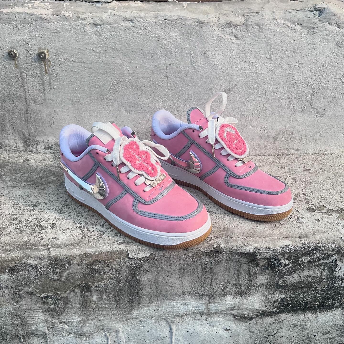 Nike x Travis Scott Air Force 1 Low Sail, Nike x Travis Scott Air Force 1 Low White 착용 스타일 - 2