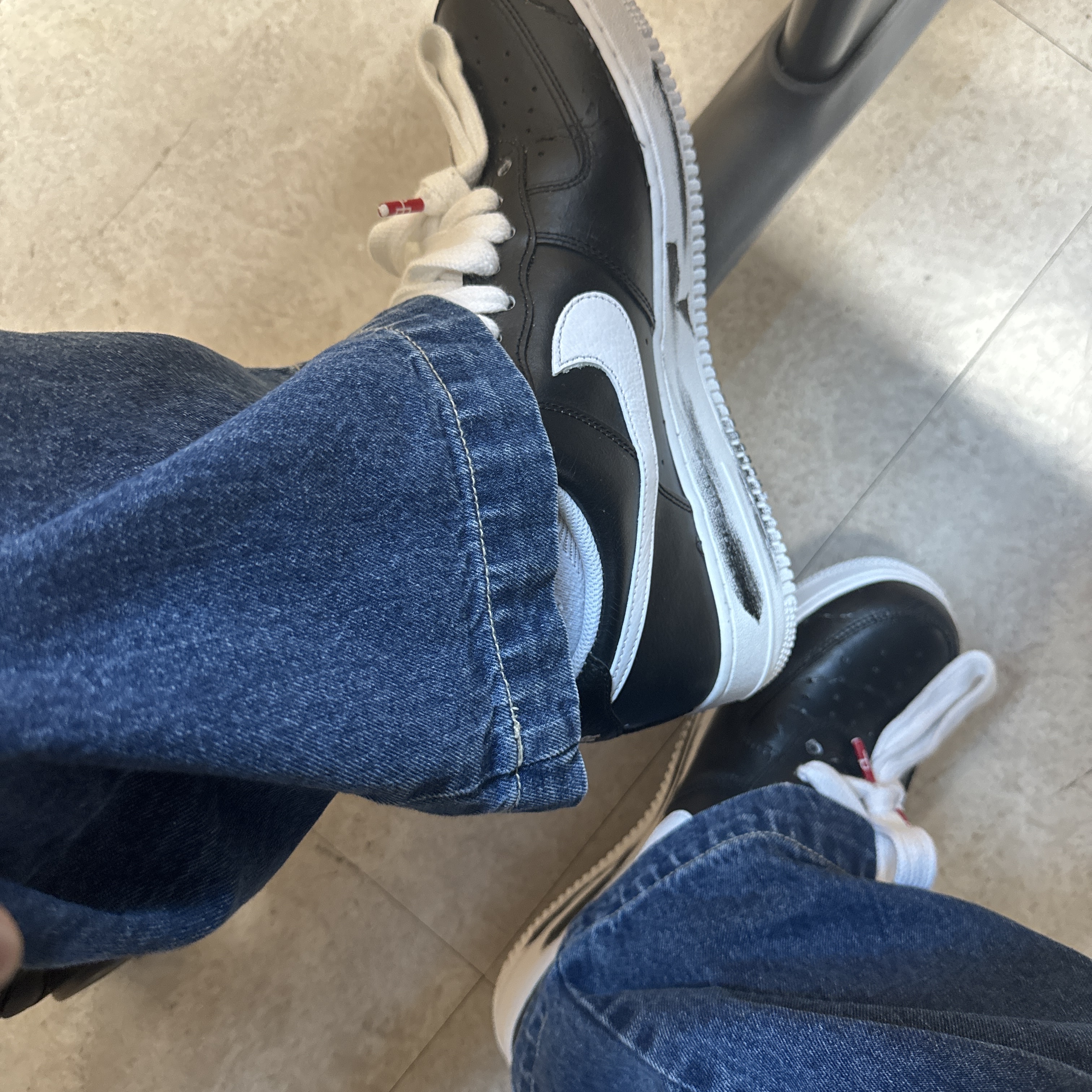 Nike x Peaceminusone Air Force 1 Low Para-Noise 착용 스타일