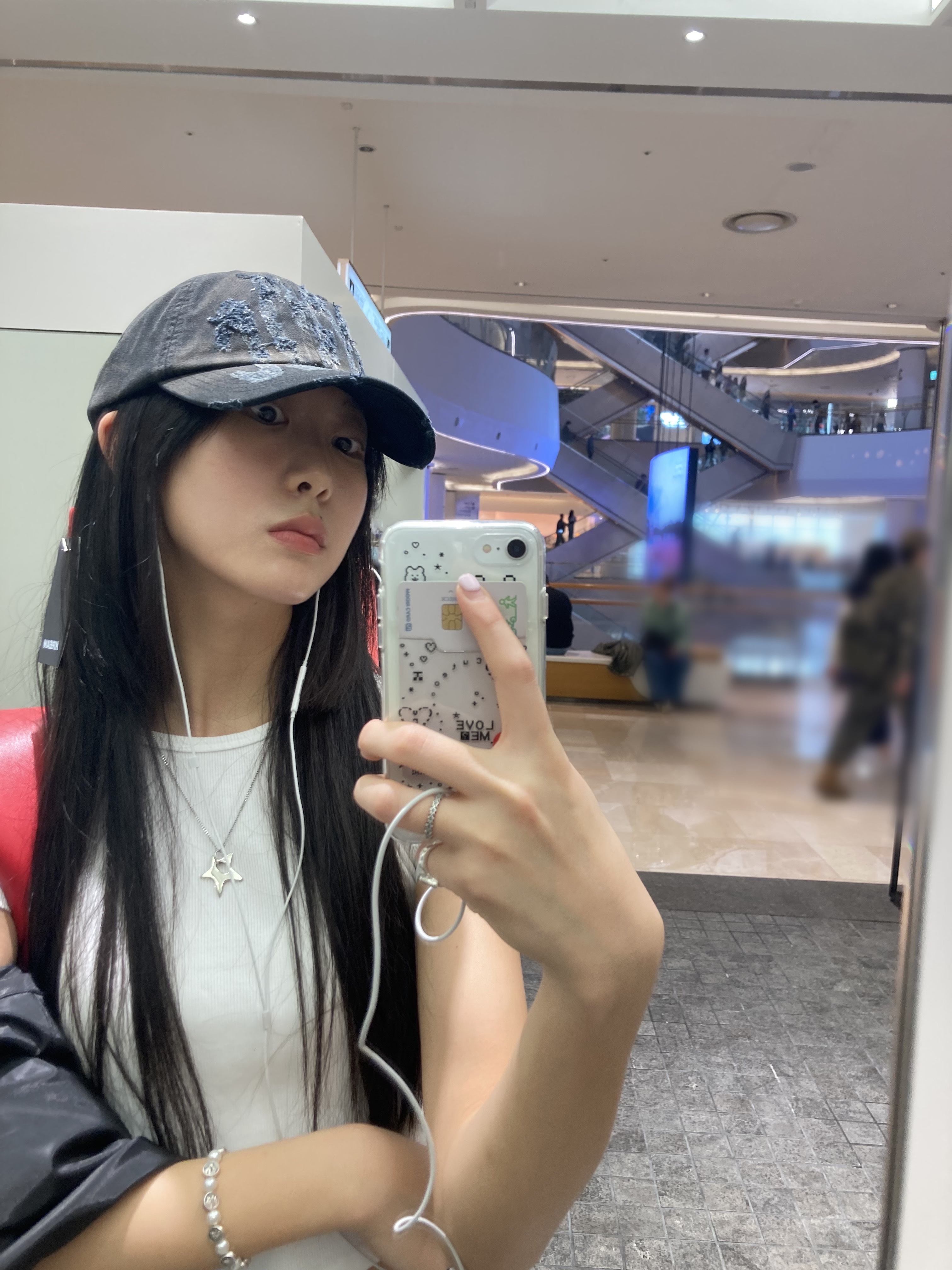 032c Crisis Cap Washed Black 착용 스타일 - 2