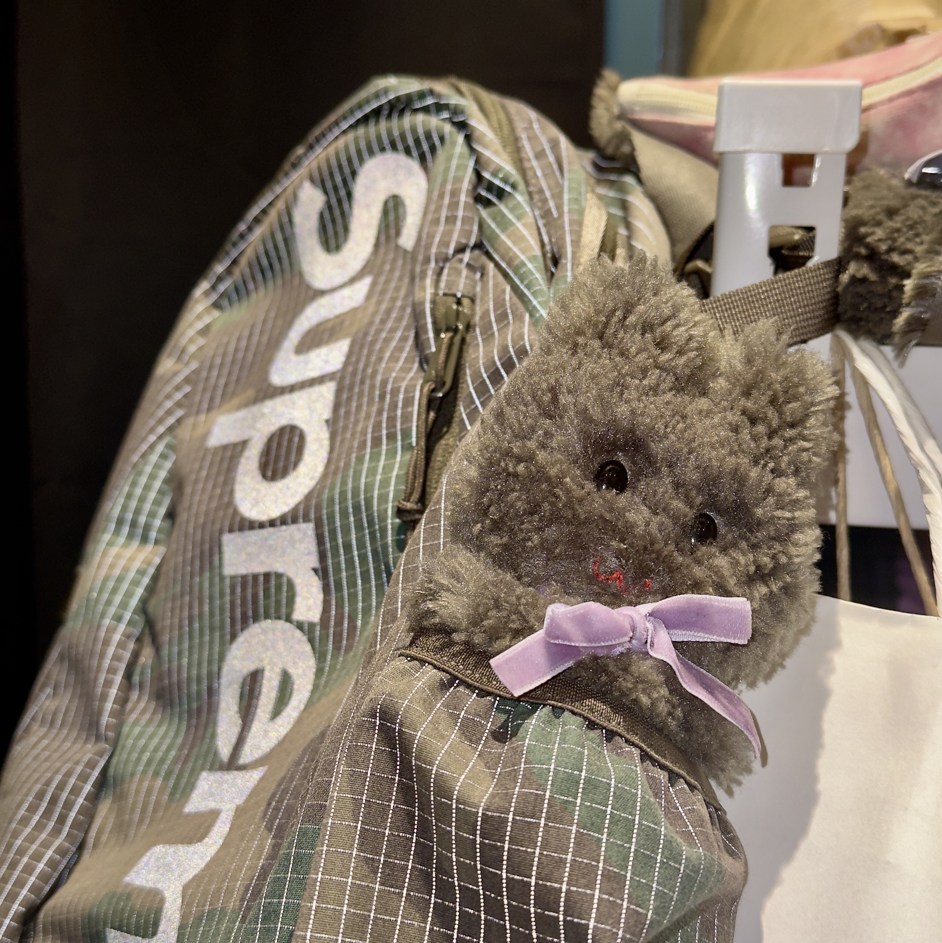 Supreme Backpack Woodland Camo - 24SS 착용 스타일