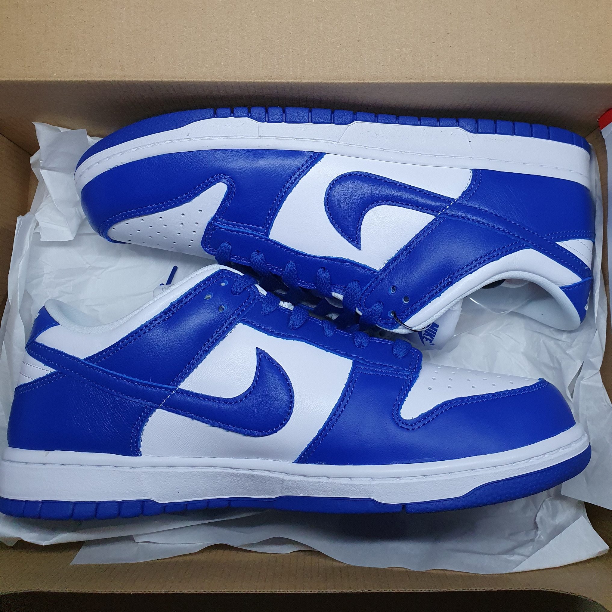 Nike Dunk Low SP Kentucky 2022 착용 스타일
