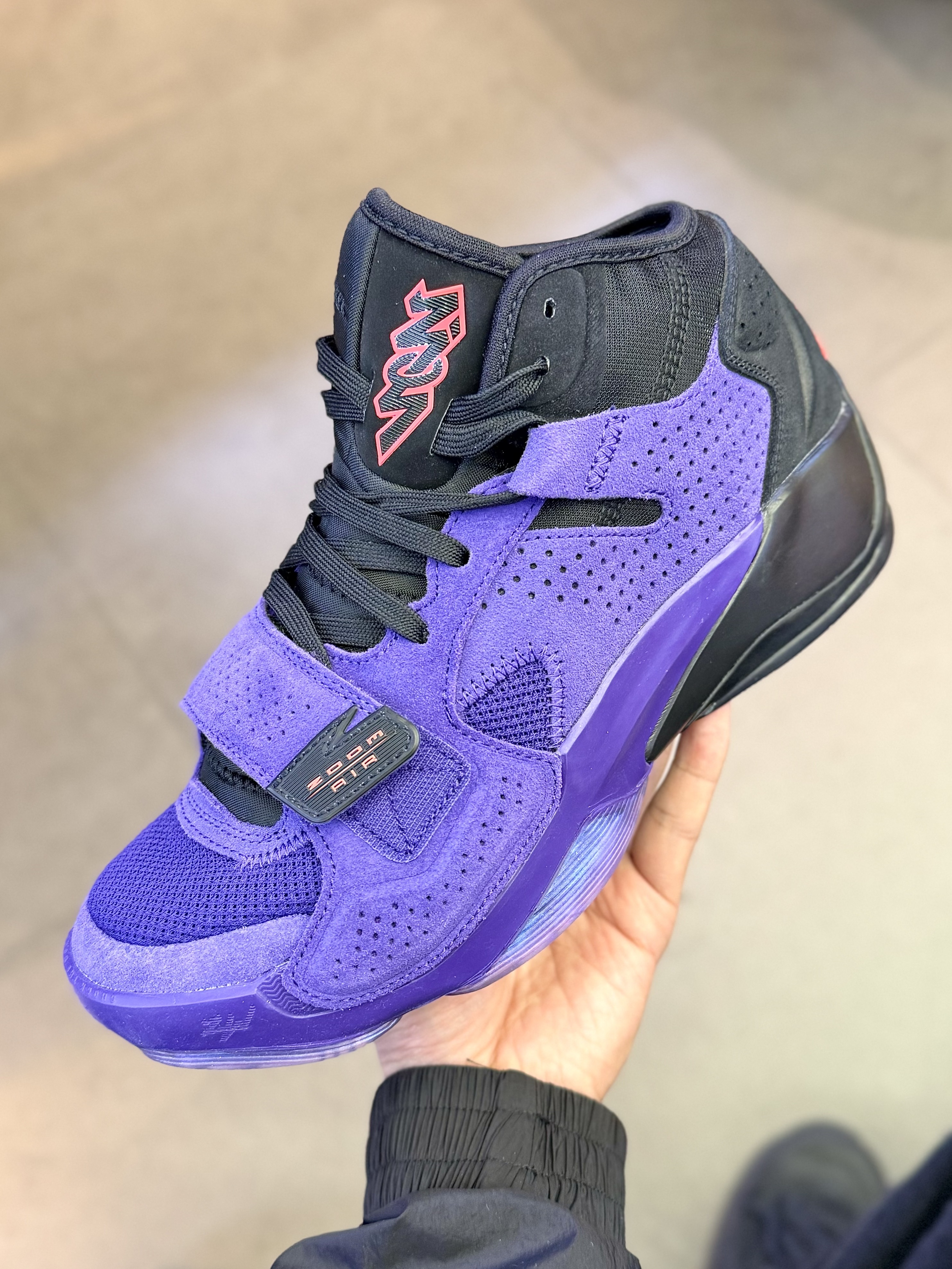 Jordan Zion 2 PF Court Purple Black 착용 스타일 - 2
