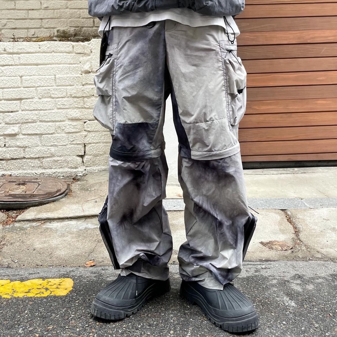 Axel Arigato Cryo Combat Boots Black 착용 스타일 - 2