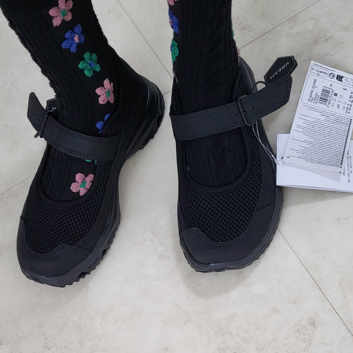 Salomon RX Marie Jeanne Black 착용 스타일 - 1