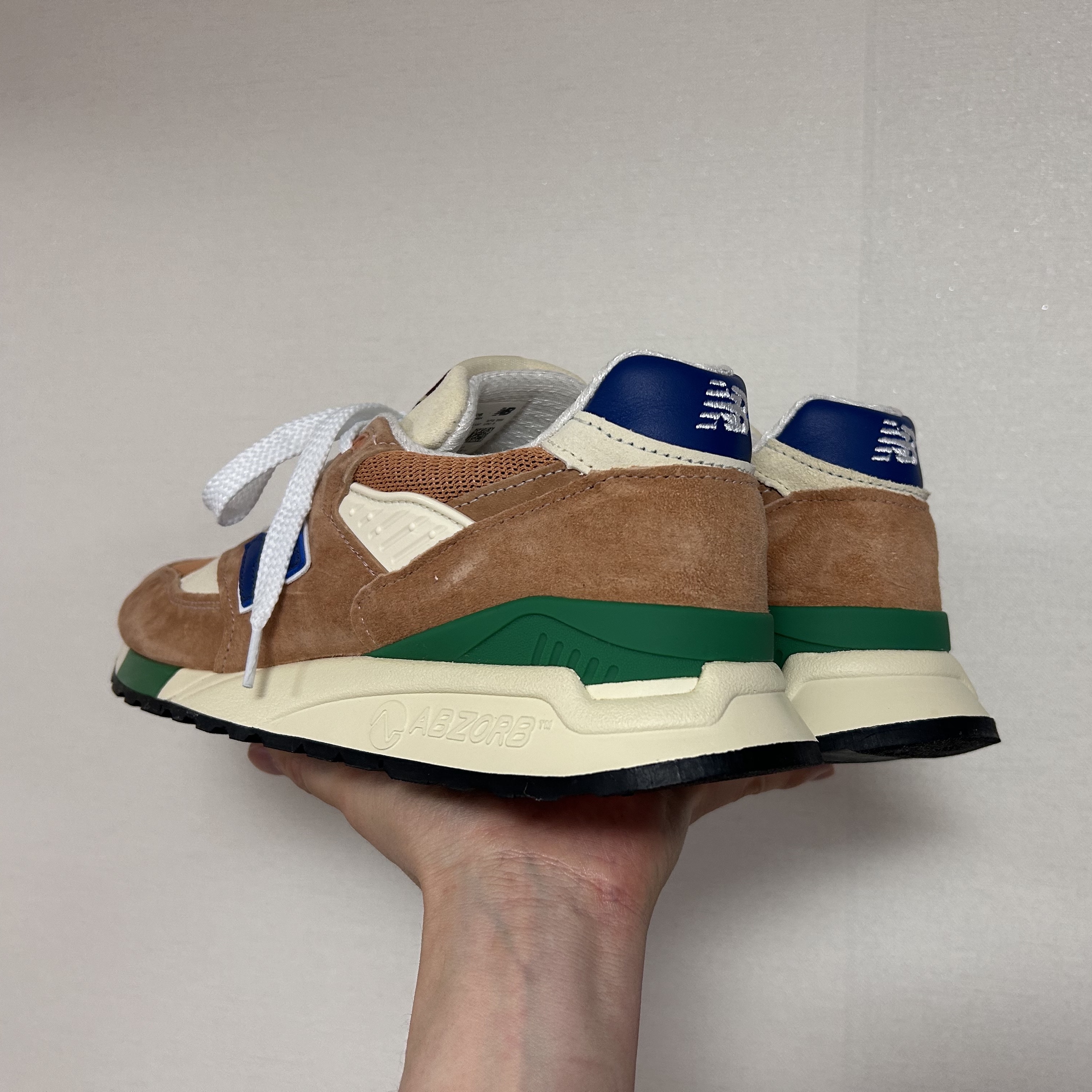New Balance 998 Made in USA Sepia 착용 스타일 - 3