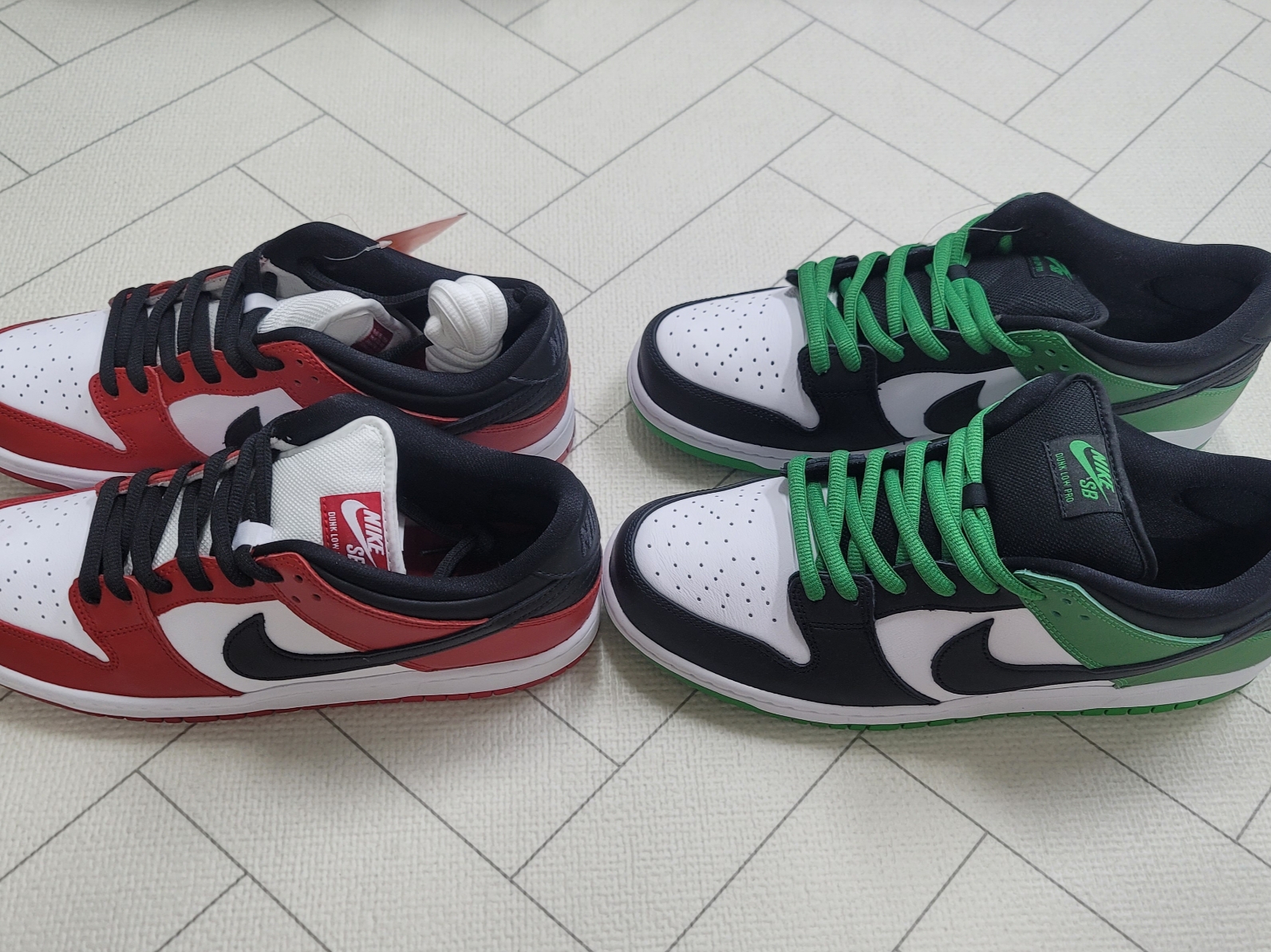 Nike SB Dunk Low Pro Black and Classic Green, Nike SB Dunk Low Pro Chicago 착용 스타일 - 3